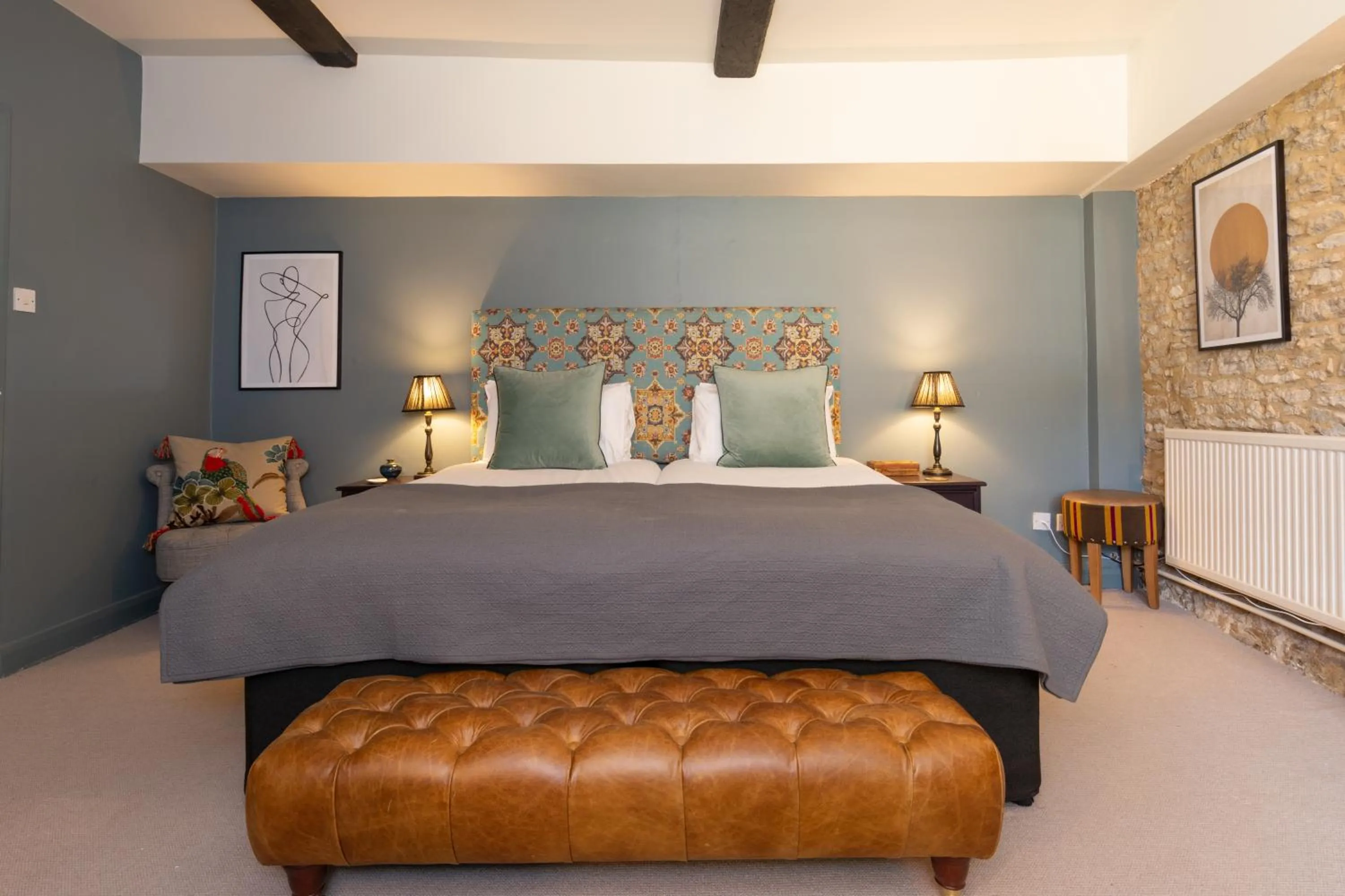 Bedroom, Bed in Jersey Arms Hotel Bicester