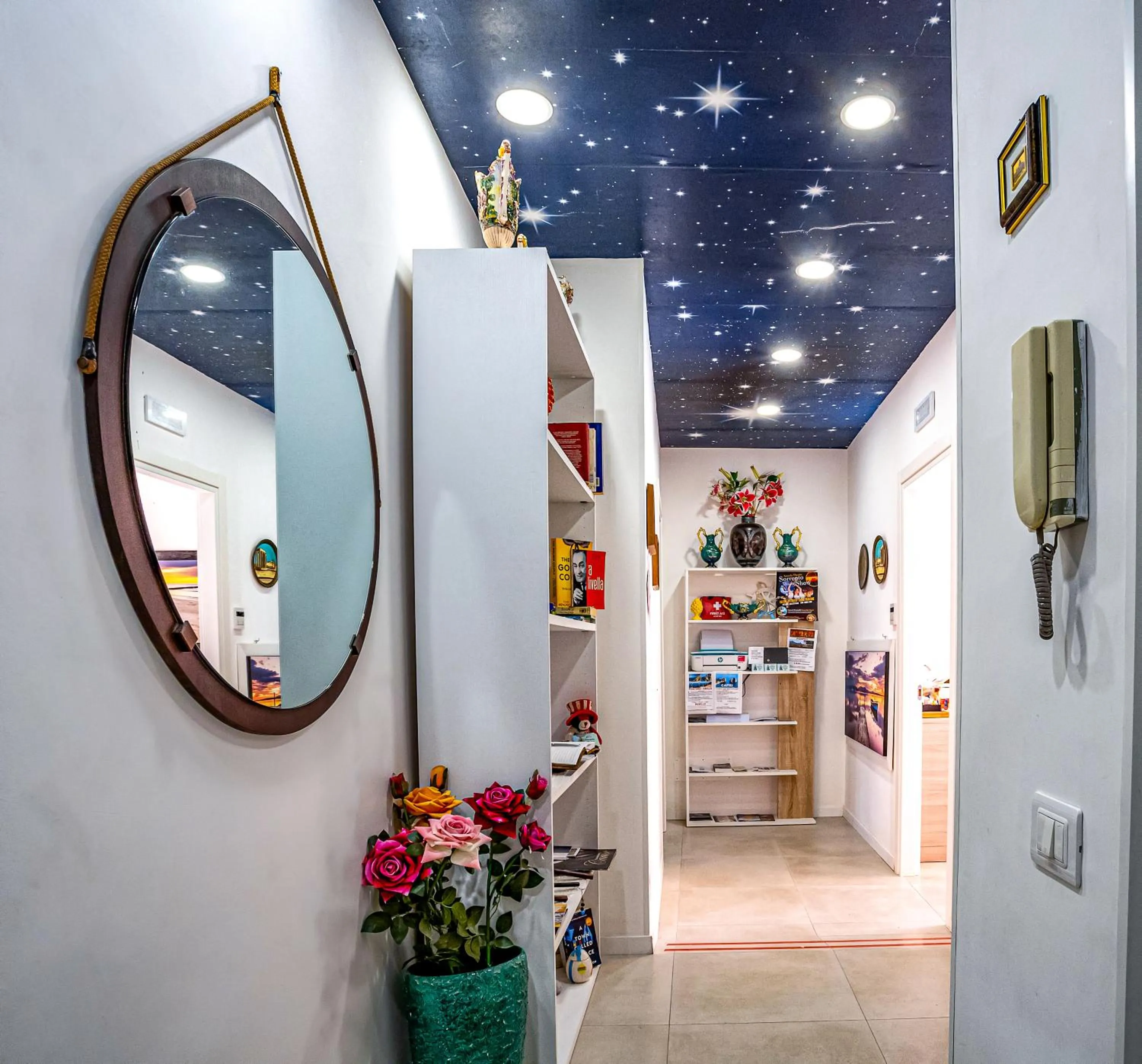 Sorrento Mahal Kita Lovely 6-Bed in Sorrento