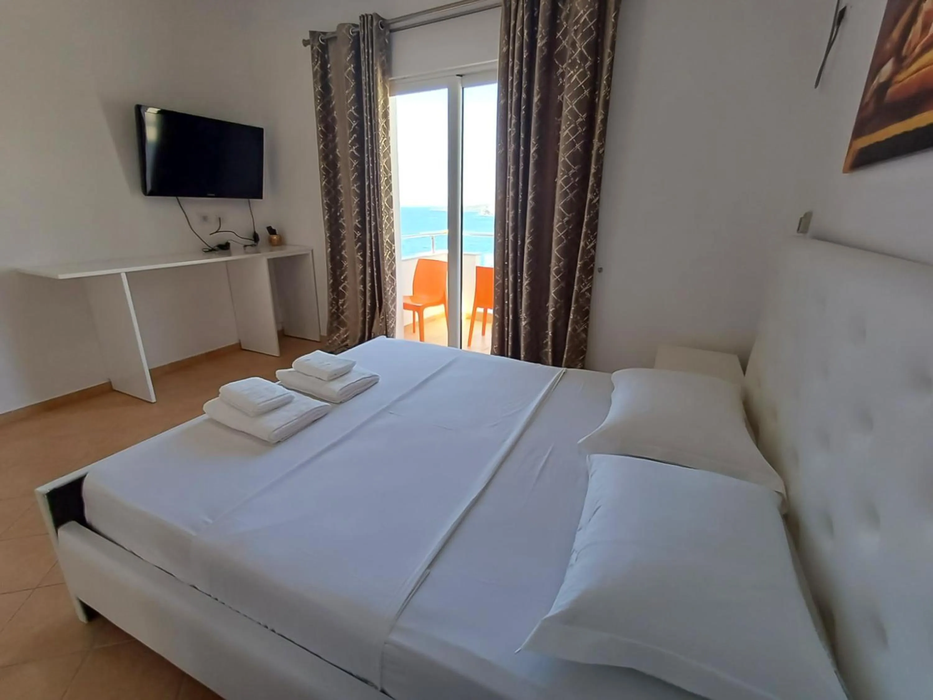 Bed in Hotel Sherifi