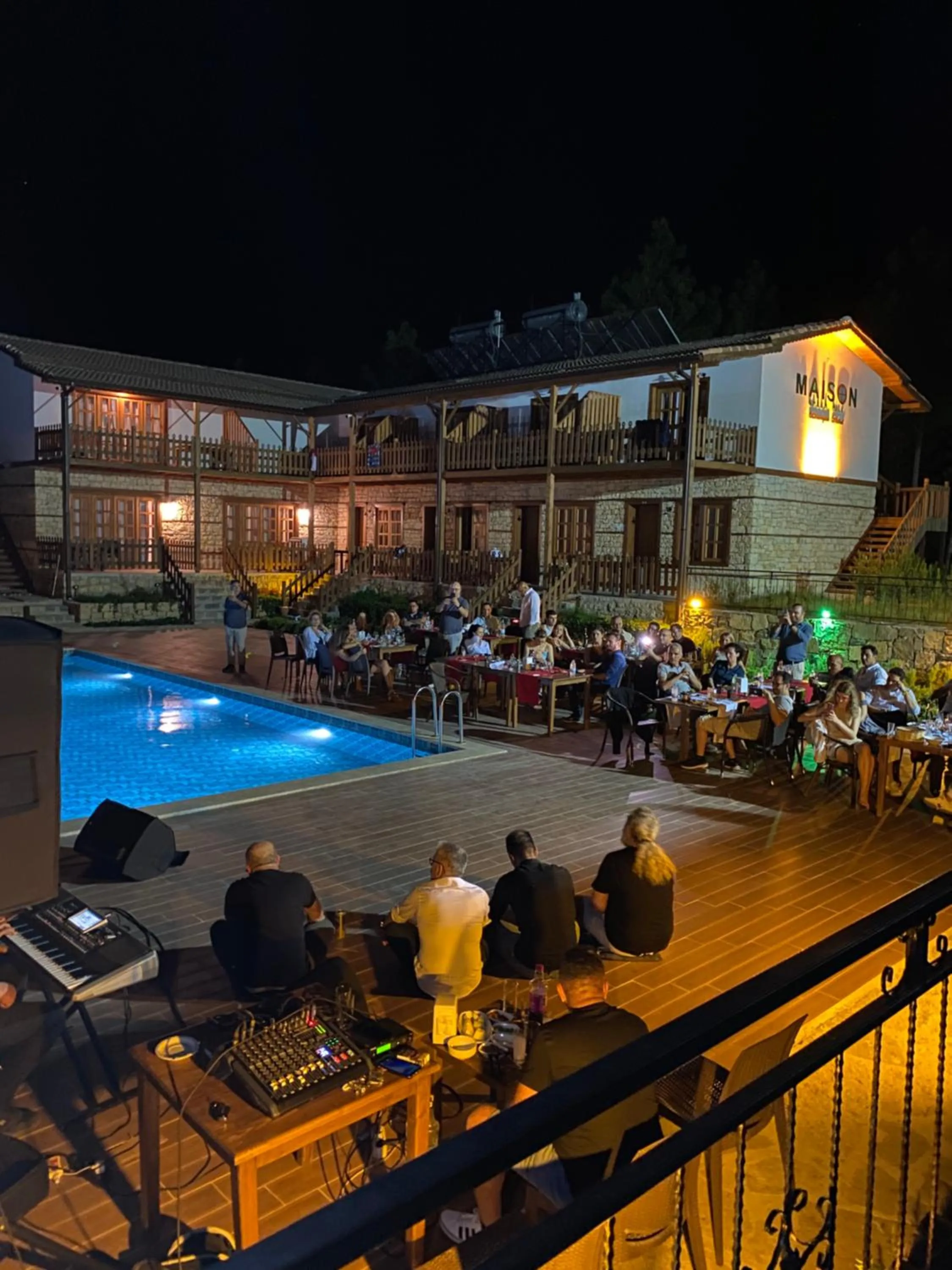 People in Maison Green Hill Hobbit Villas & Boutique Hotel