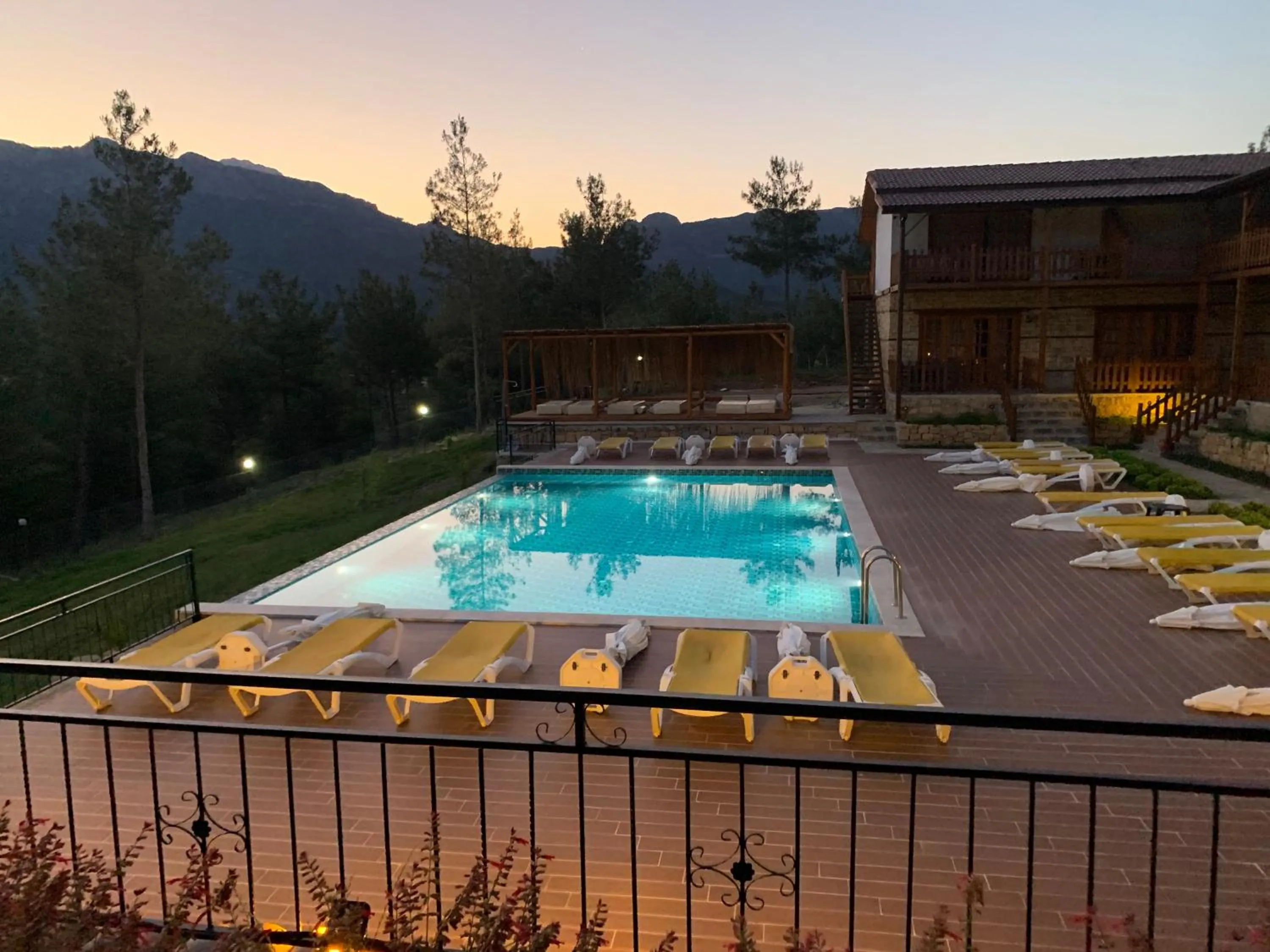 Natural landscape in Maison Green Hill Hobbit Villas & Boutique Hotel