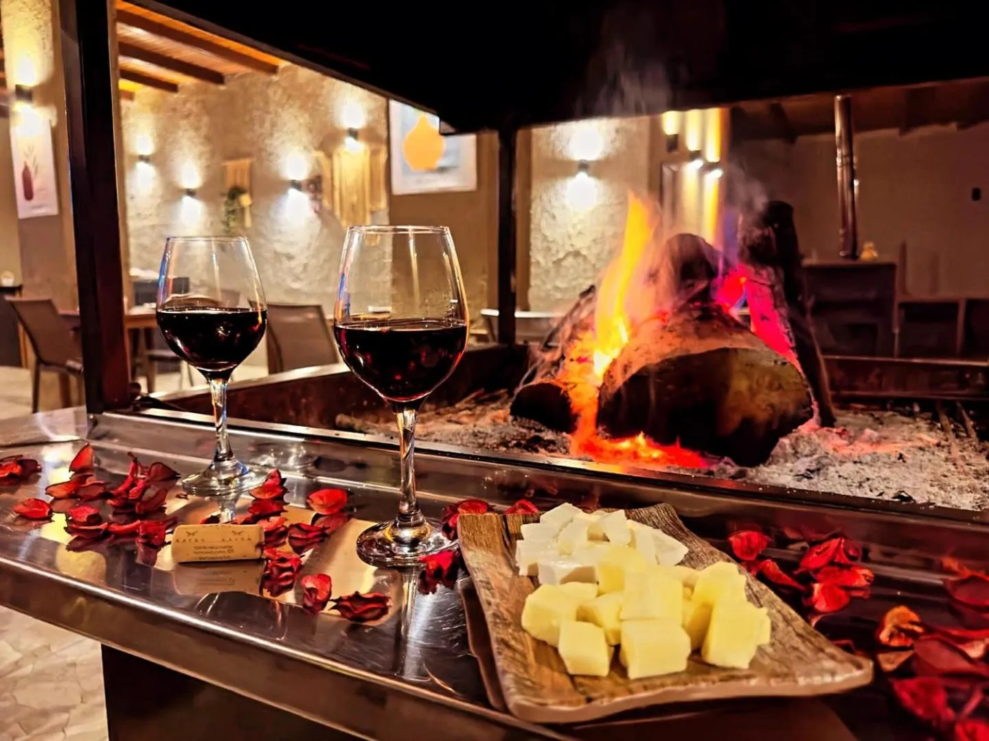 Restaurant/places to eat in Maison Green Hill Hobbit Villas & Boutique Hotel