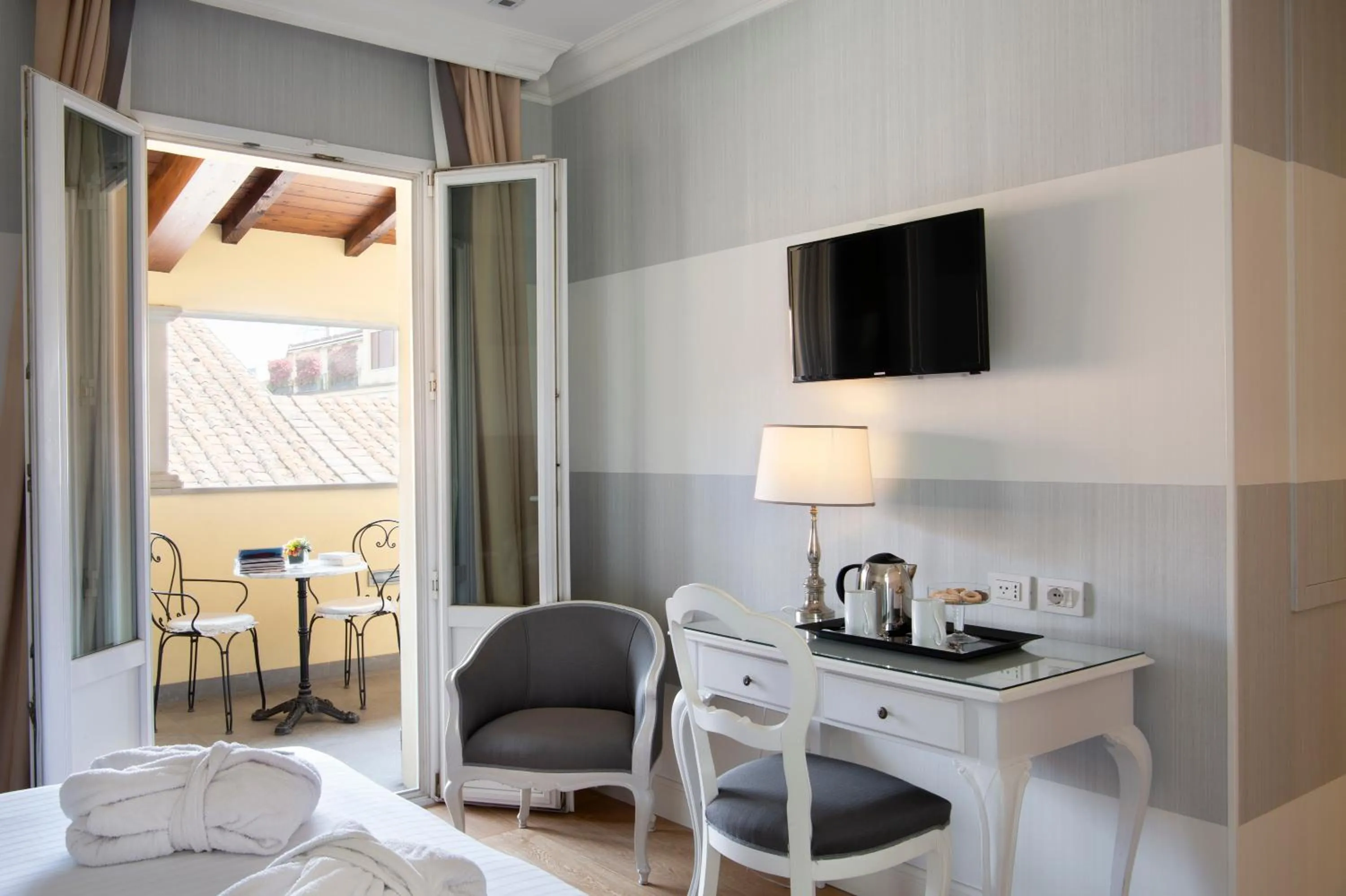 Coffee/tea facilities in Hotel Rapallo