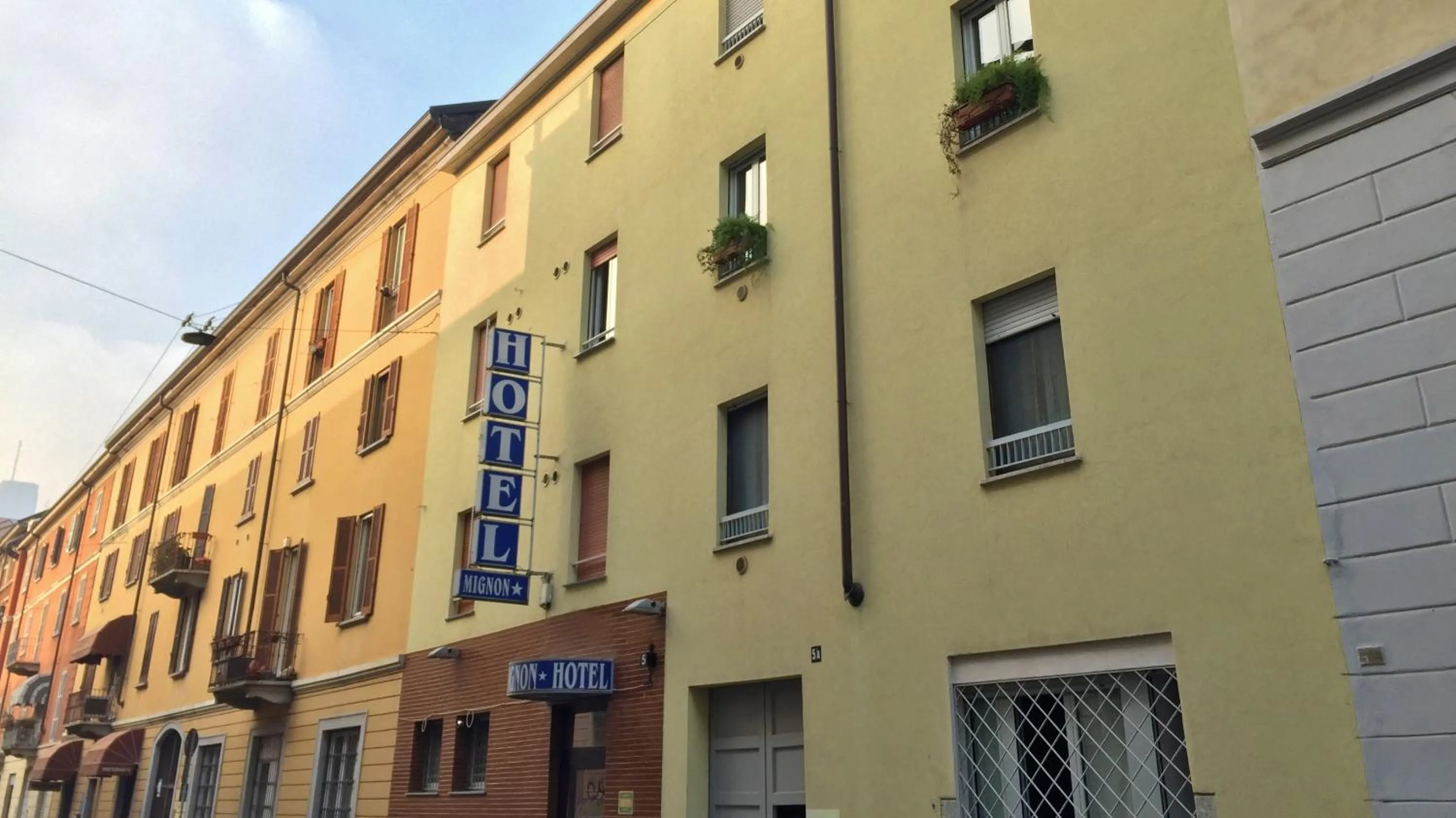 Property building in Hotel Mignon
