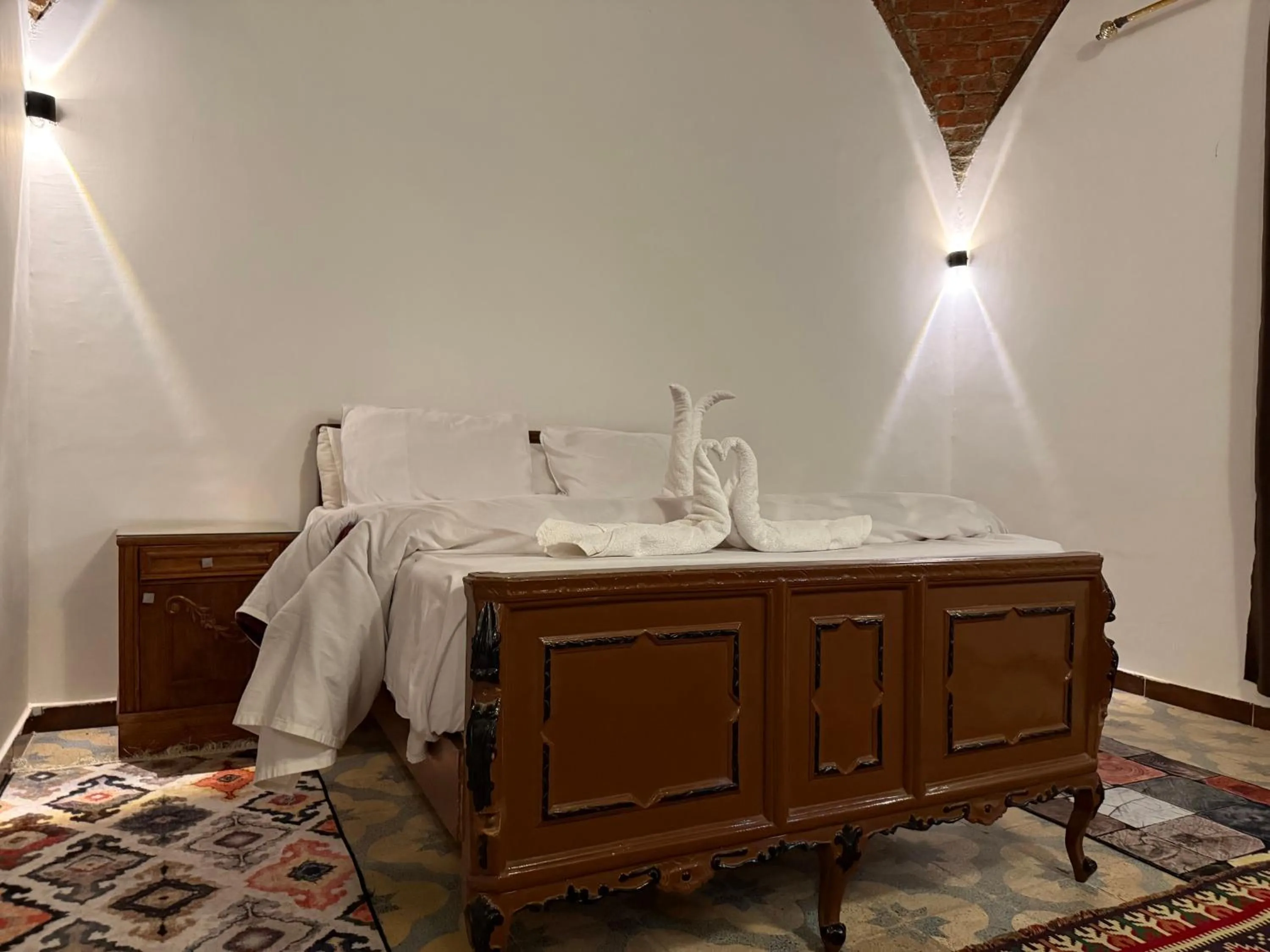 Bed in Luxor Villa Hatshepsut