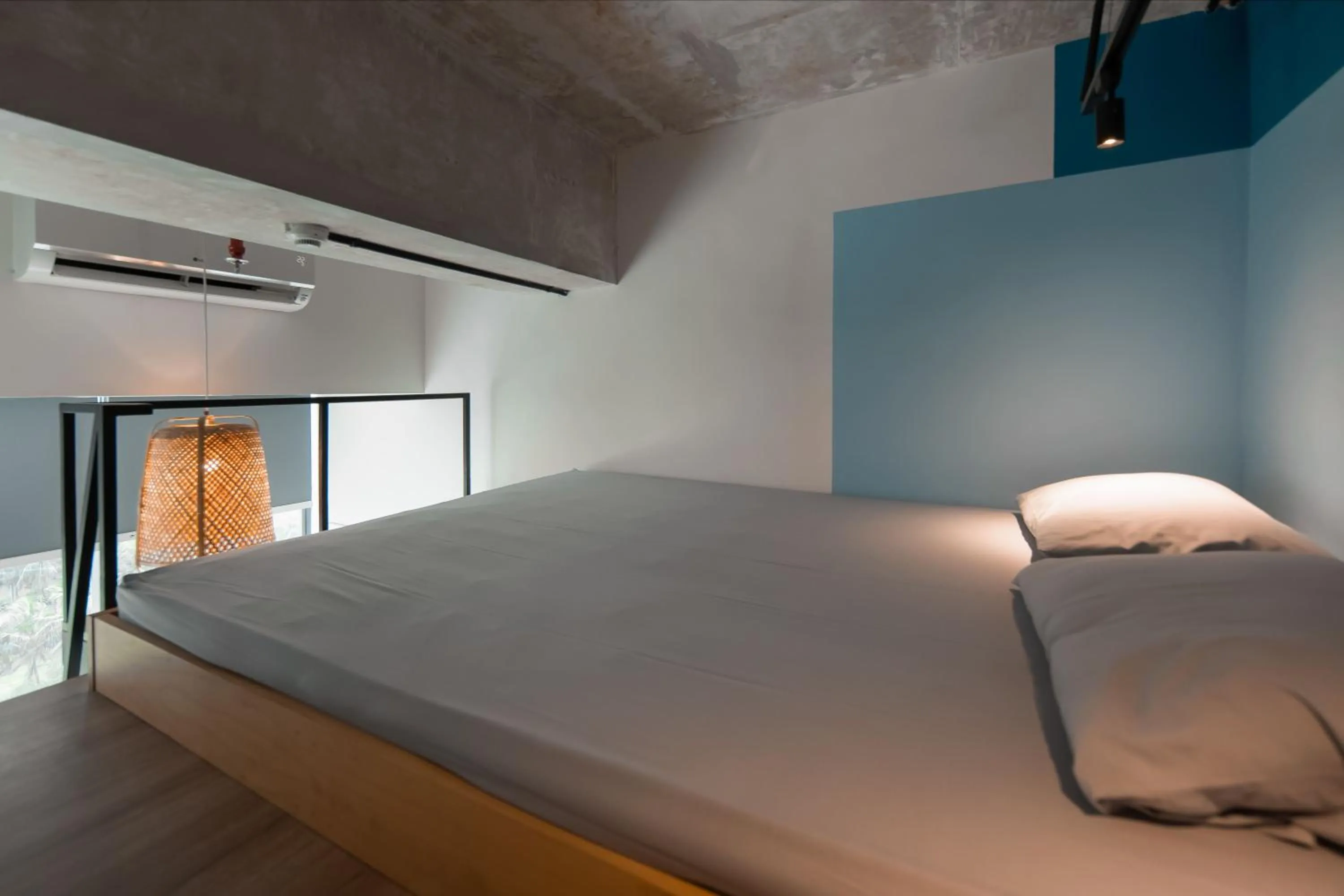 Bed in Cove Hillcrest