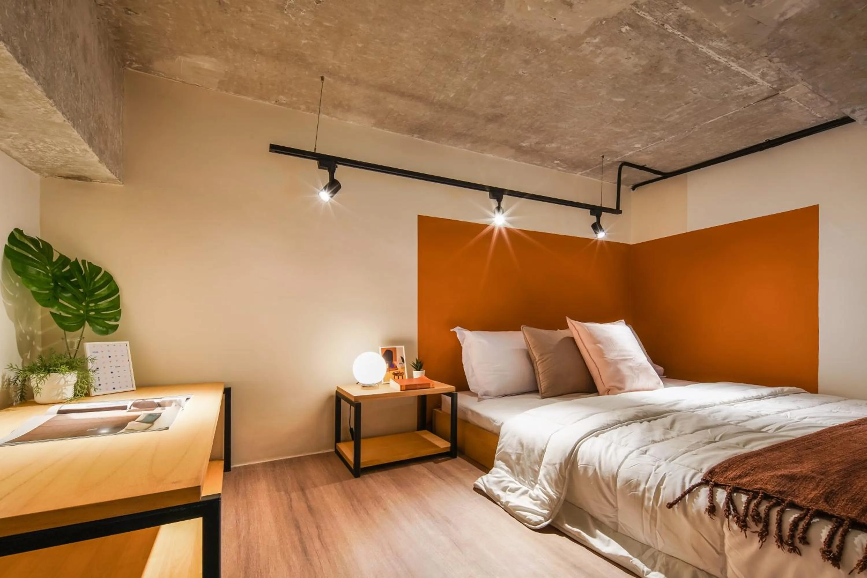 Bed in Cove Hillcrest