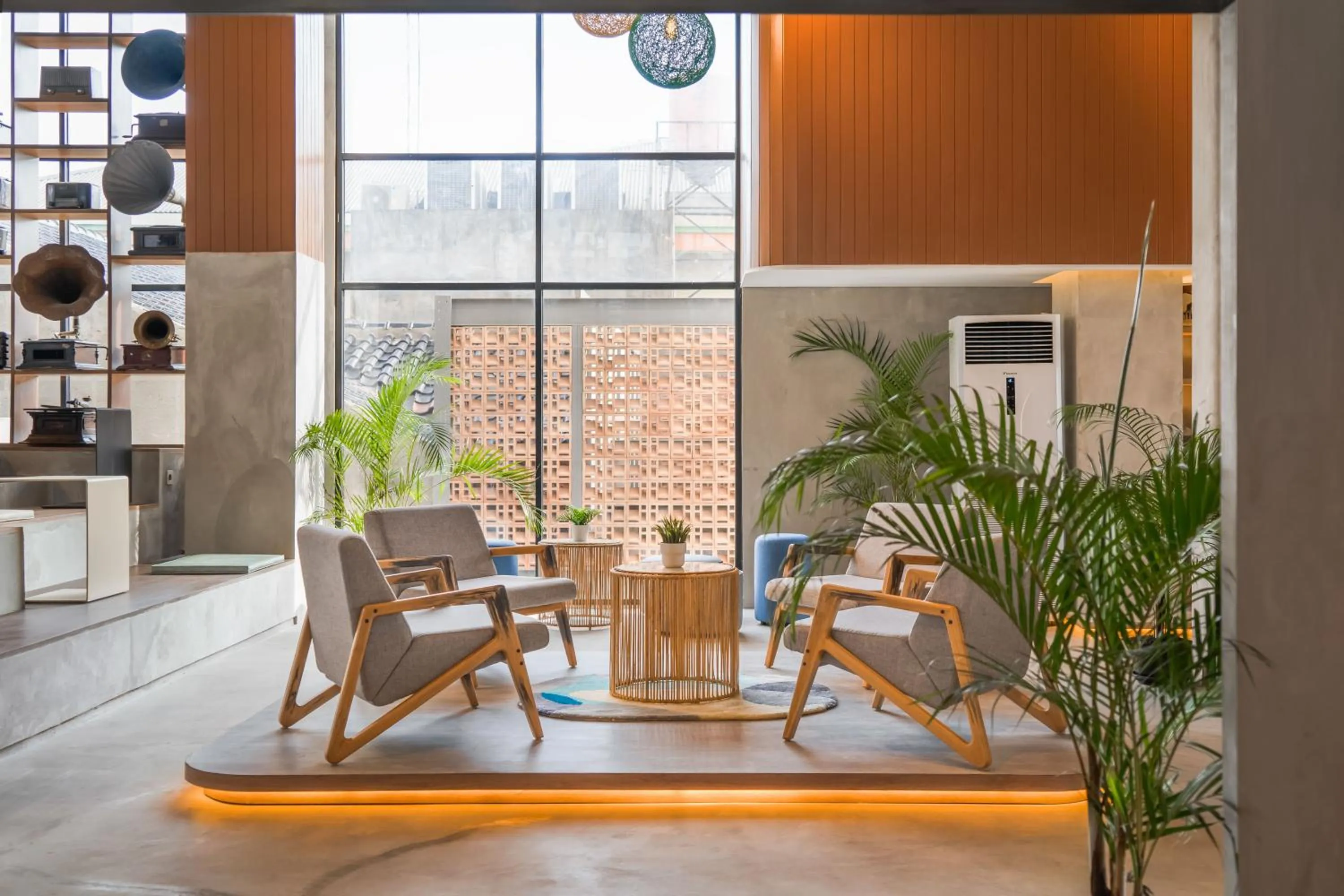 Seating area in Cove Prima