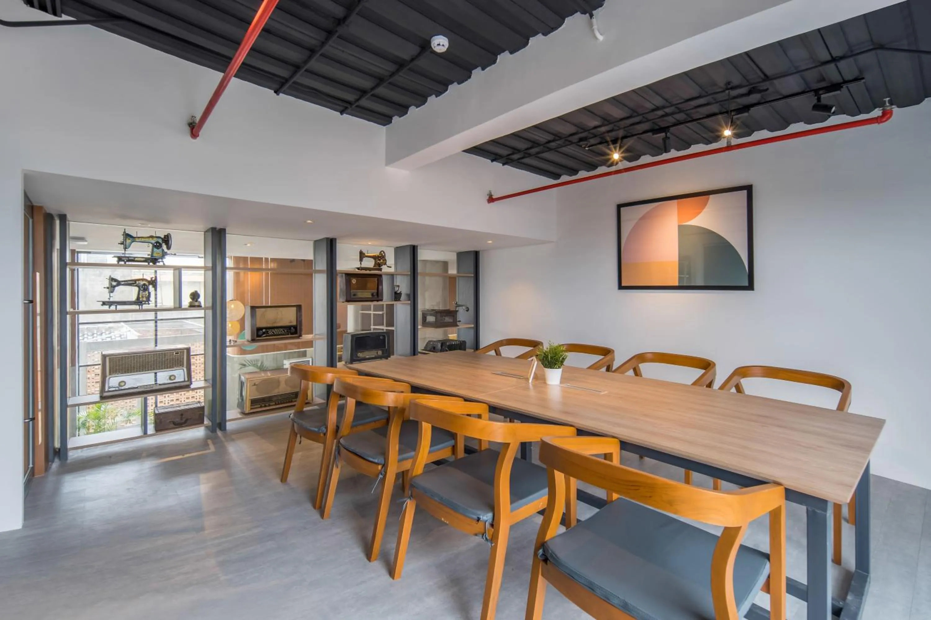 Dining area in Cove Prima