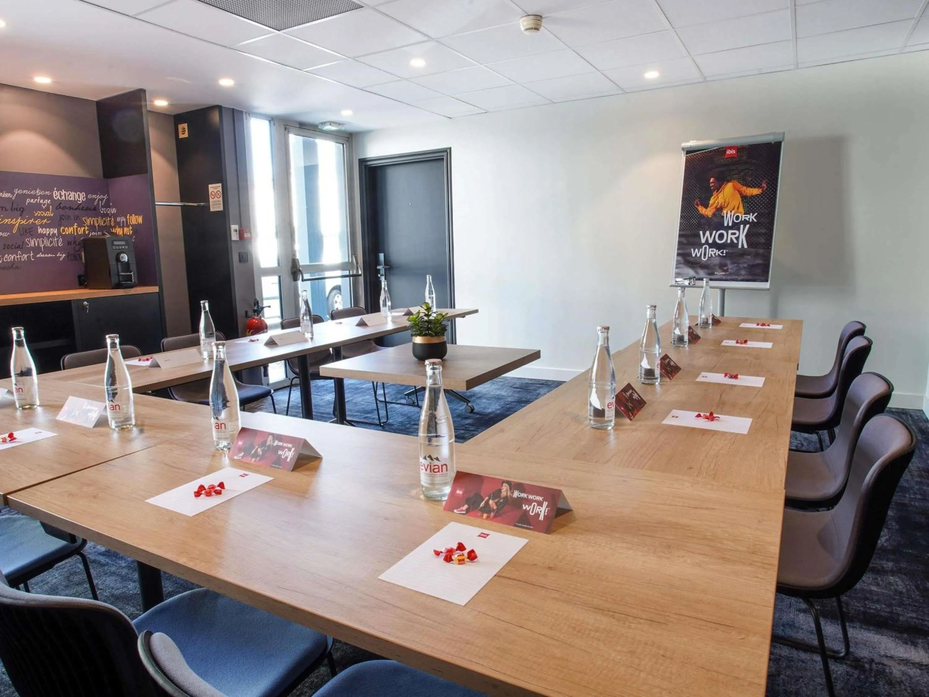 Meeting/conference room in ibis Paris Nord Porte de Saint Ouen