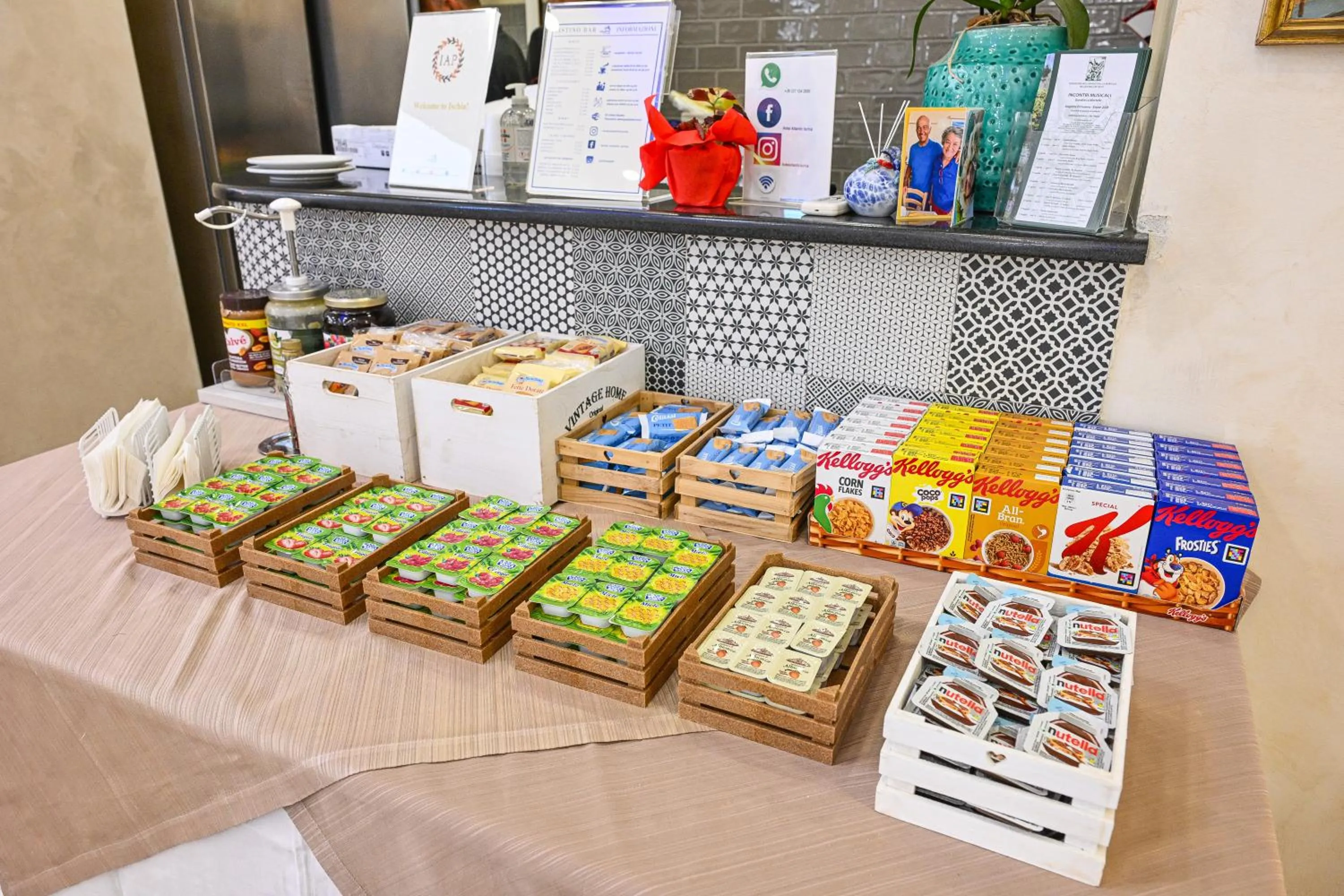 Buffet breakfast in Albergo Atlantic