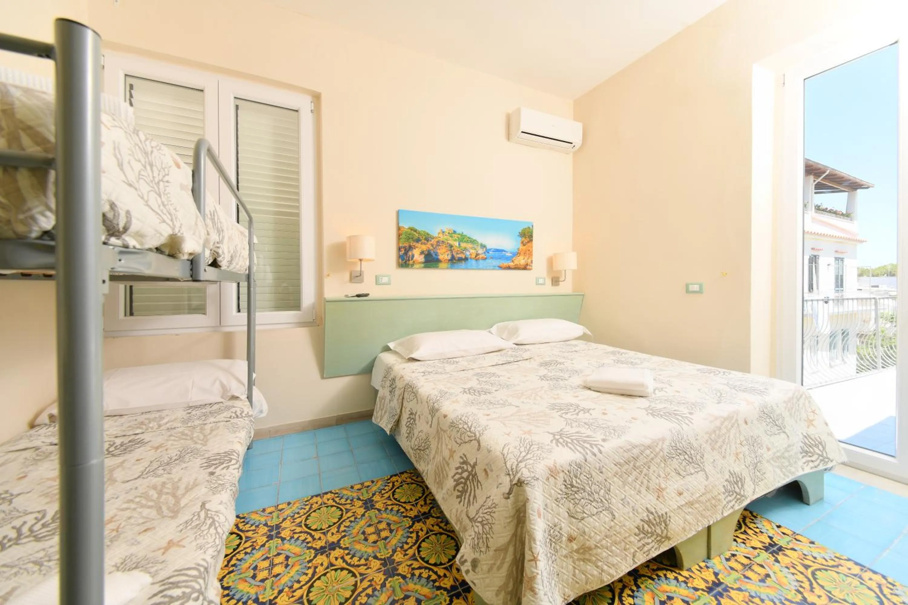 Bedroom, Bed in Albergo Atlantic