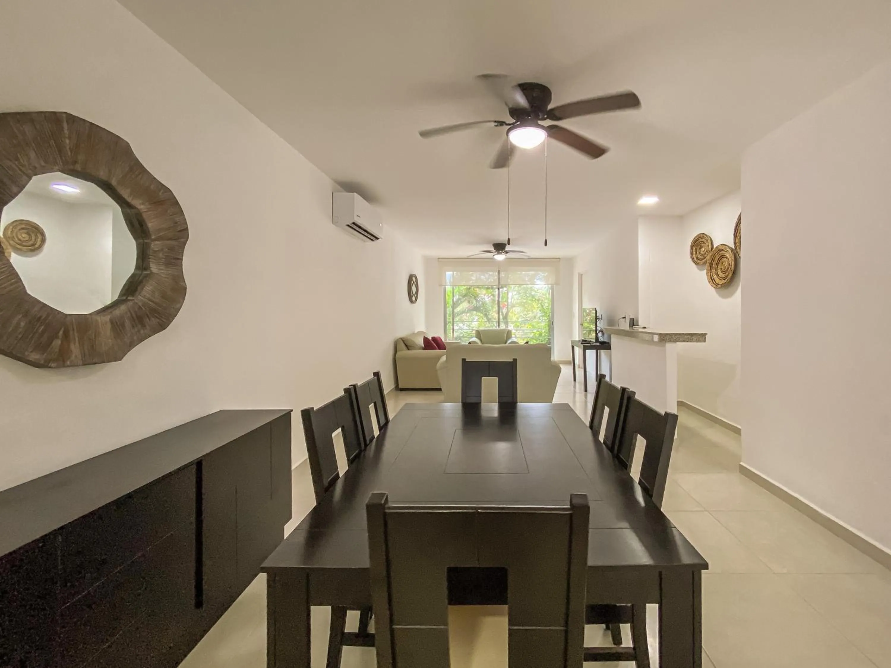 Dining area in Oceanblue by Andiani Travel