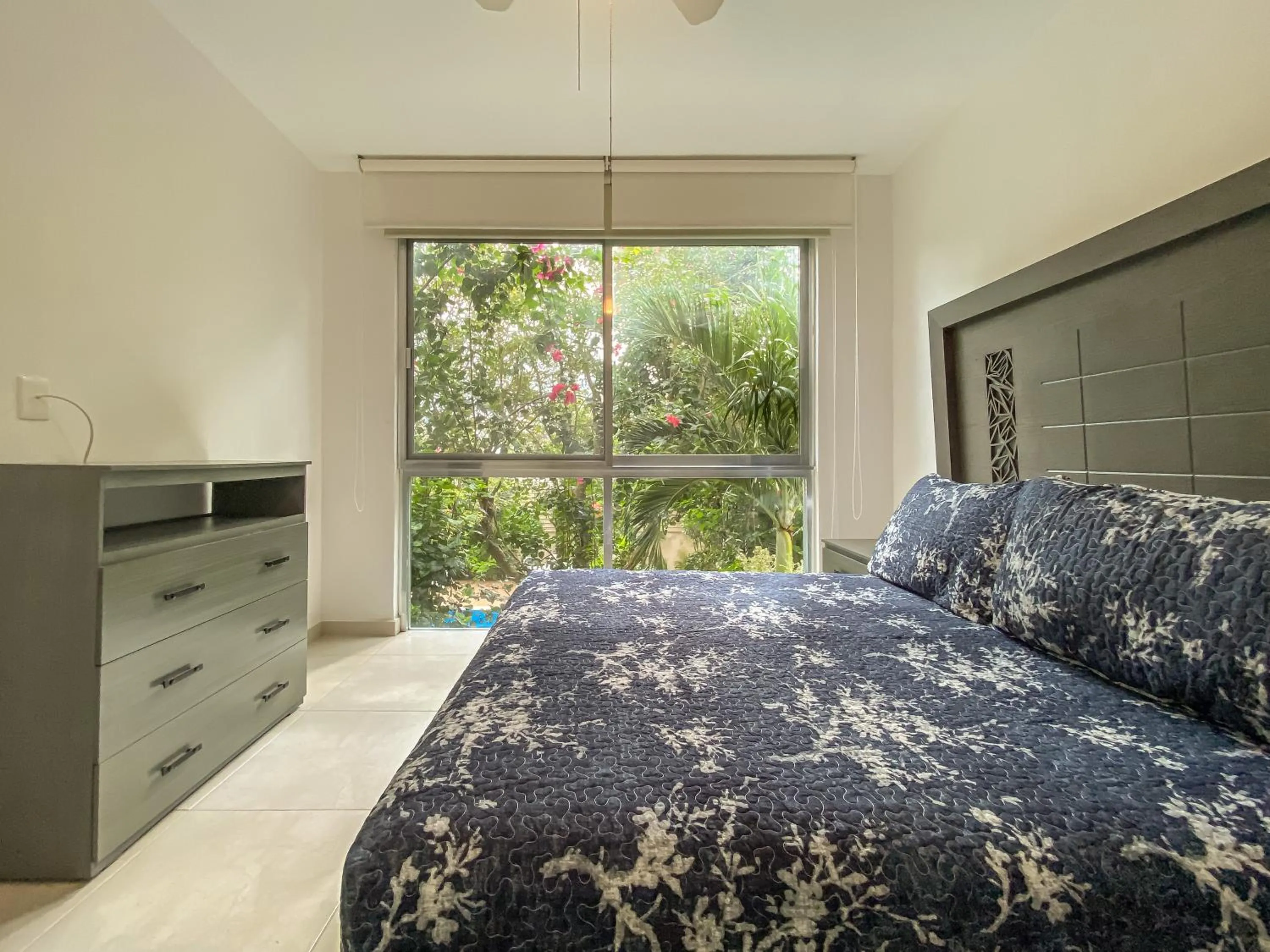 Bedroom, Bed in Oceanblue by Andiani Travel