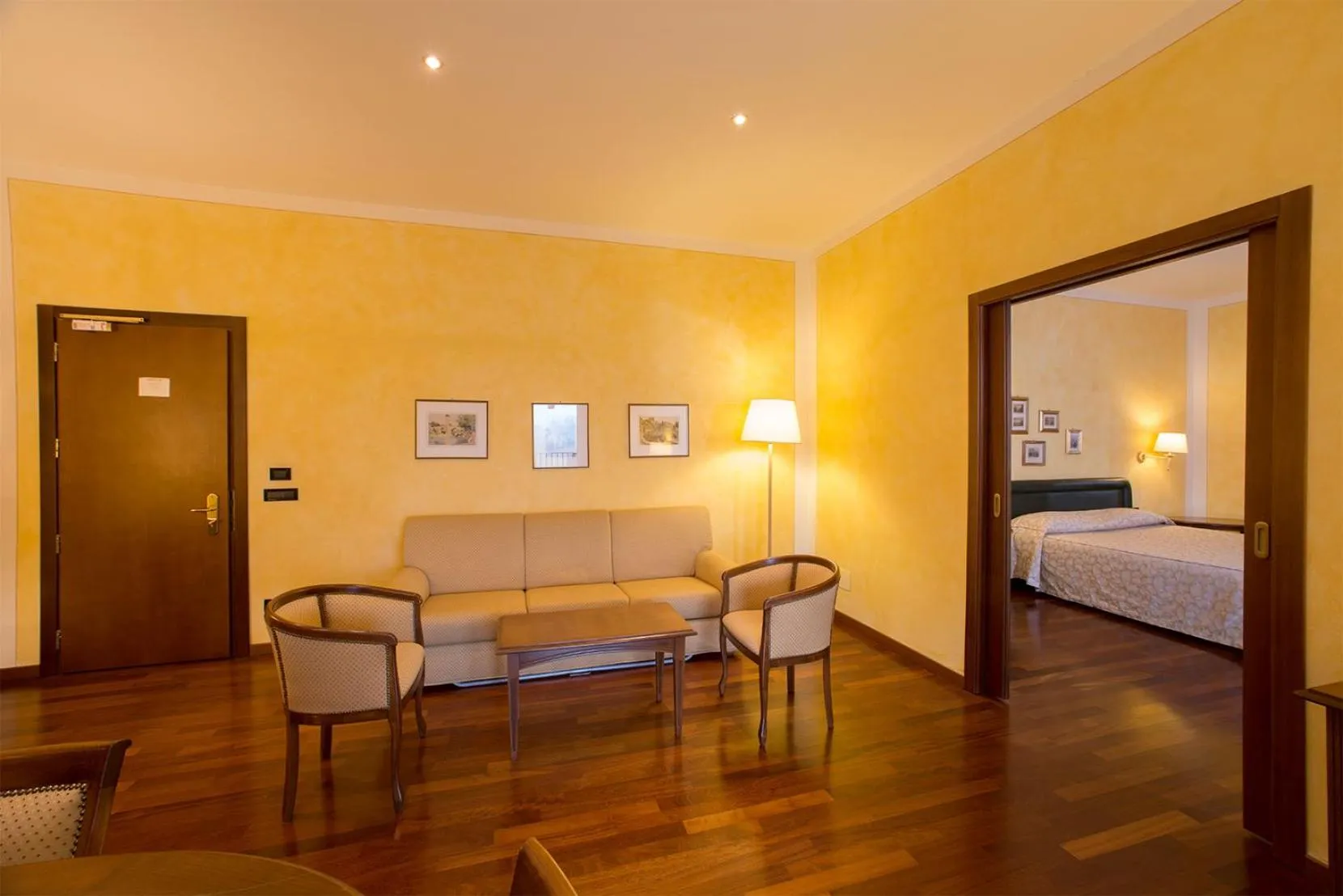 Photo of the whole room, Bed in Hotel Conteverde