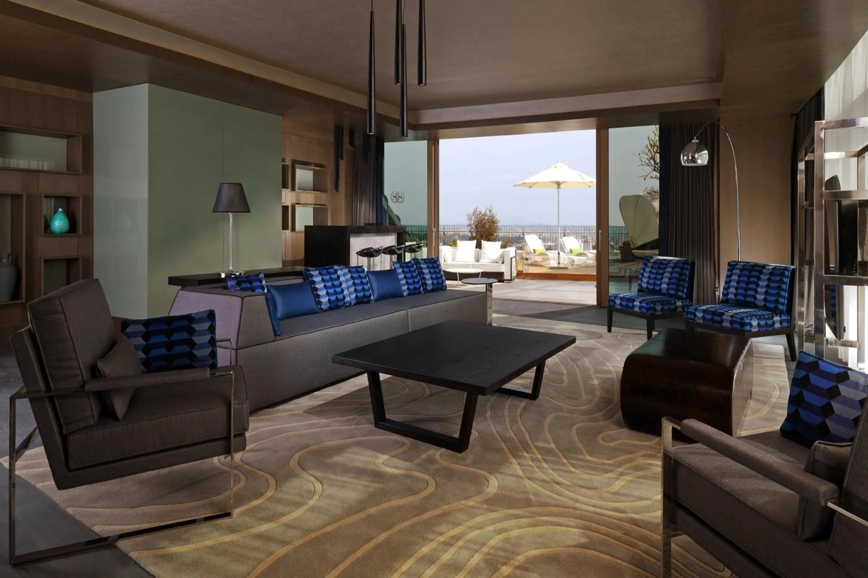 Photo of the whole room in Sheraton Grand Adana