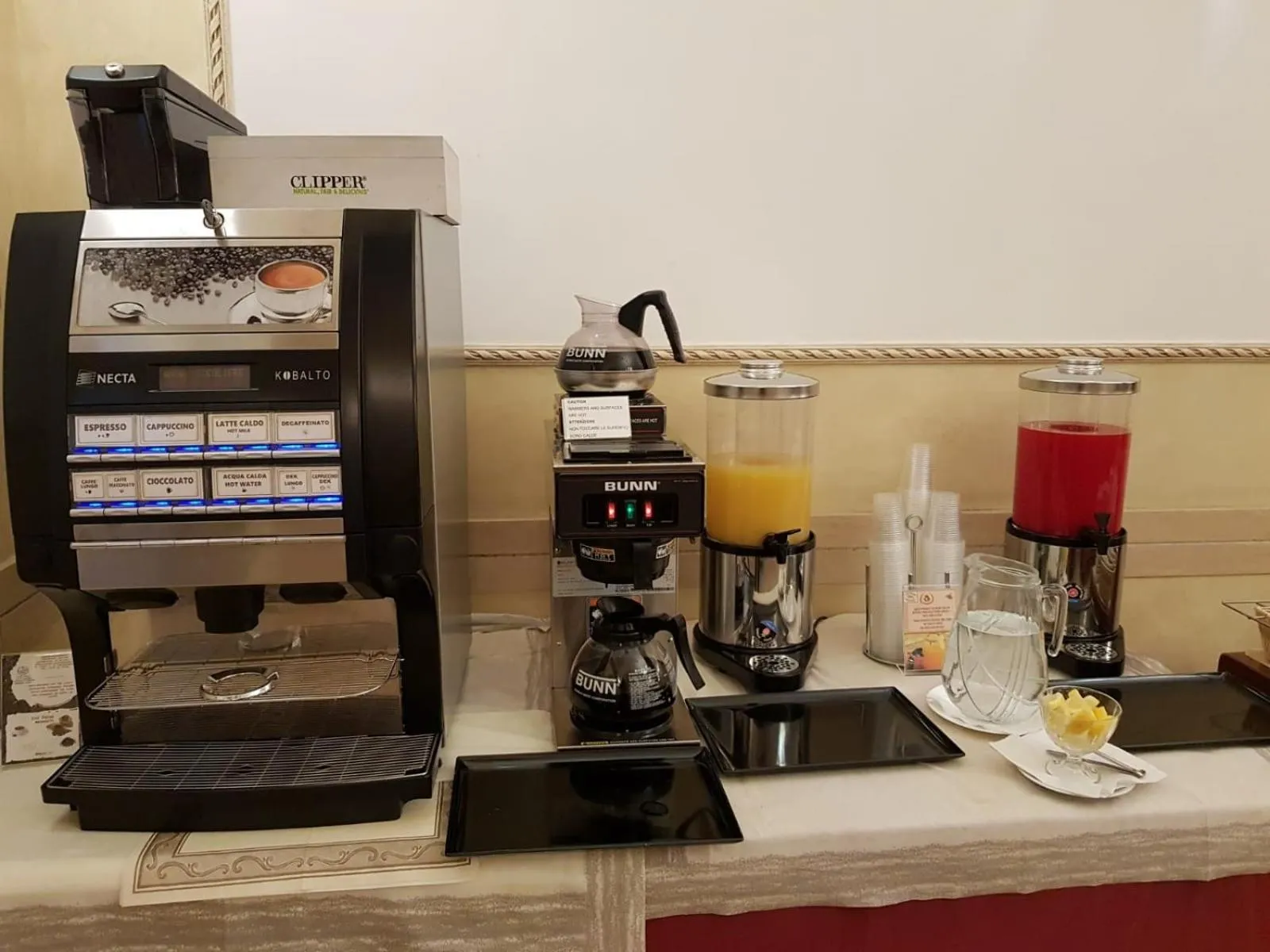 Restaurant/places to eat in Hotel Villa Rosa