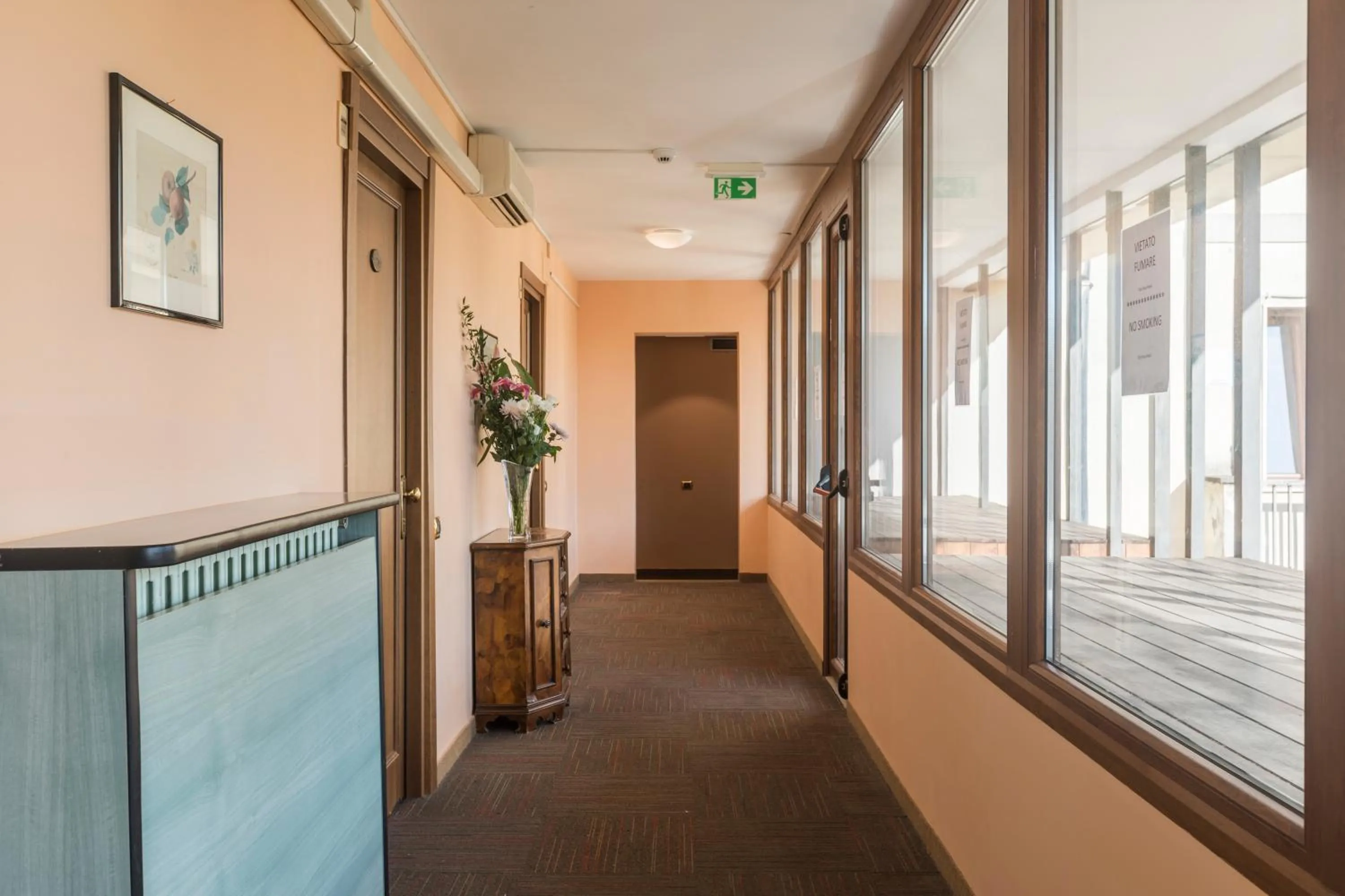 Area and facilities in Hotel Villa Rosa