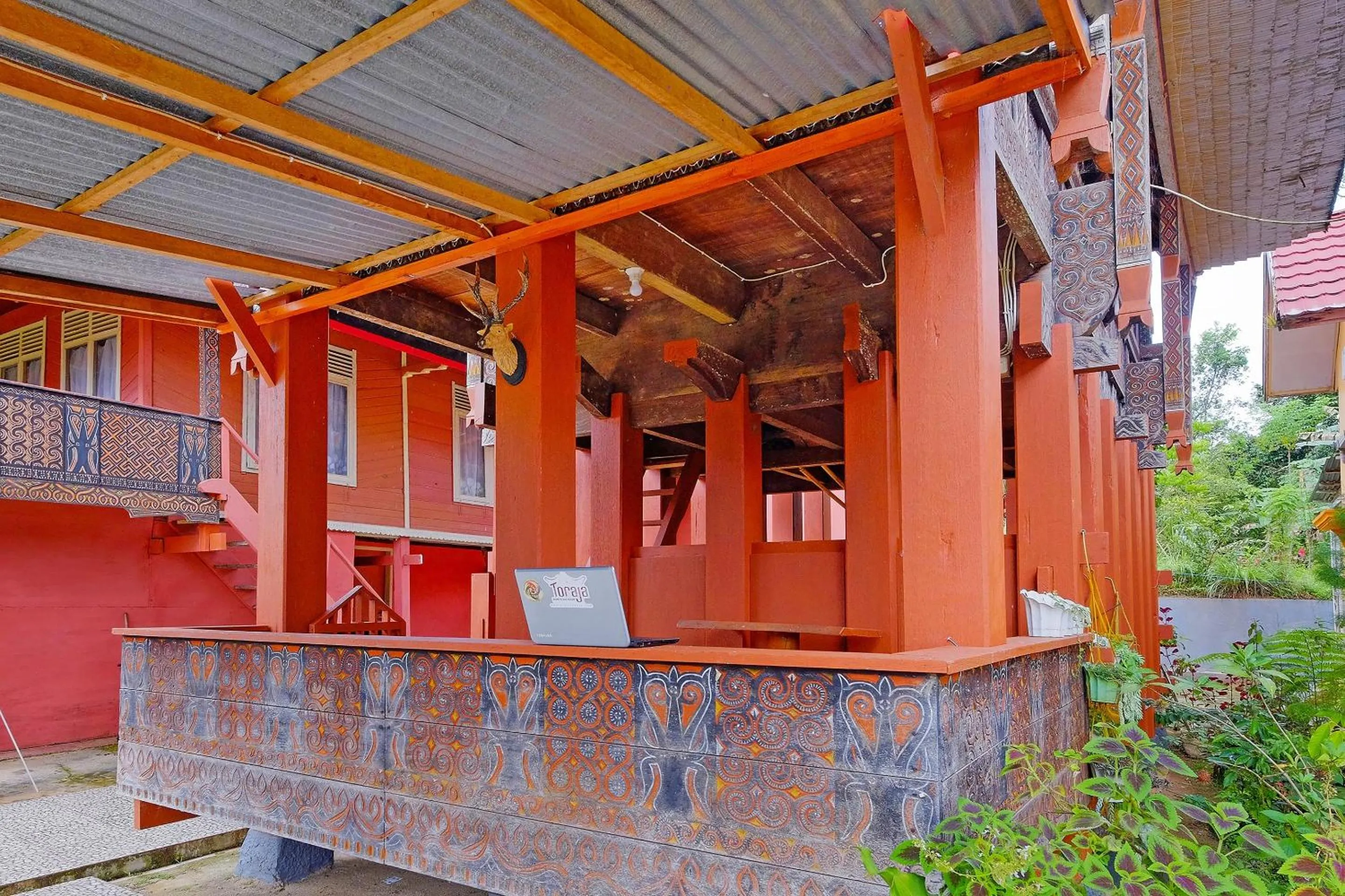 Lobby or reception in Hotel O Tatto Bara Homestay Near Tongkonan Payung Pangden