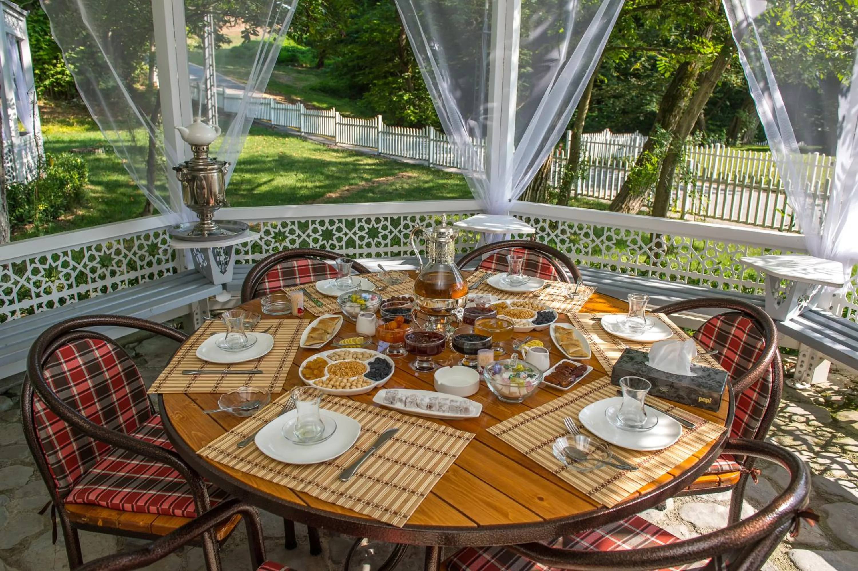 Patio in Chukhur Gabala Museum Hotel