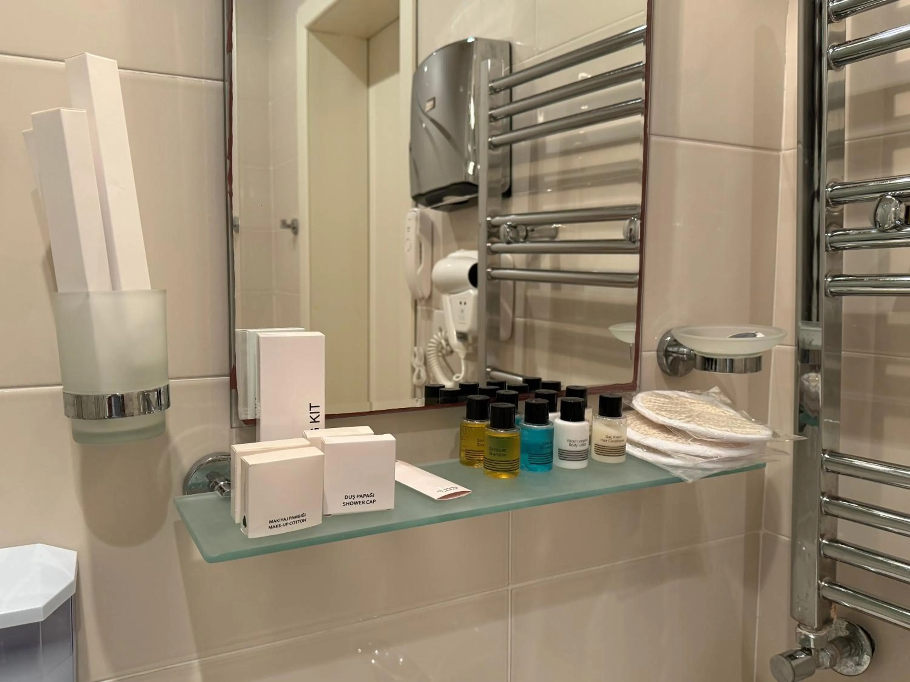 Shower in Chukhur Gabala Museum Hotel