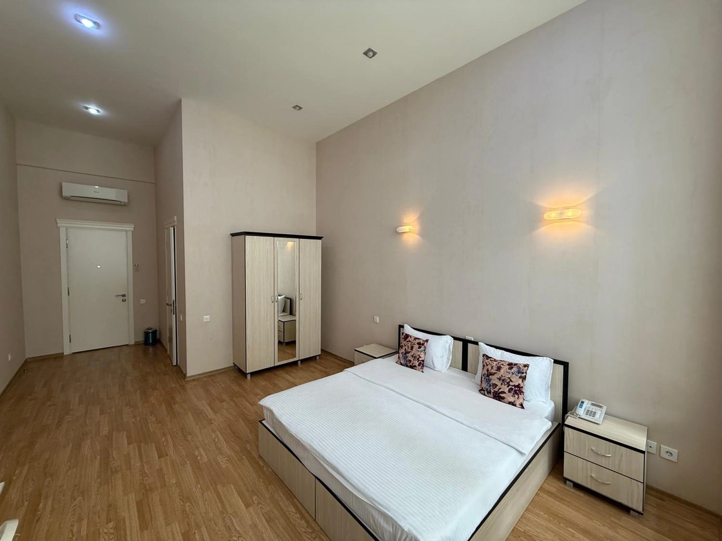 Bed in Chukhur Gabala Museum Hotel