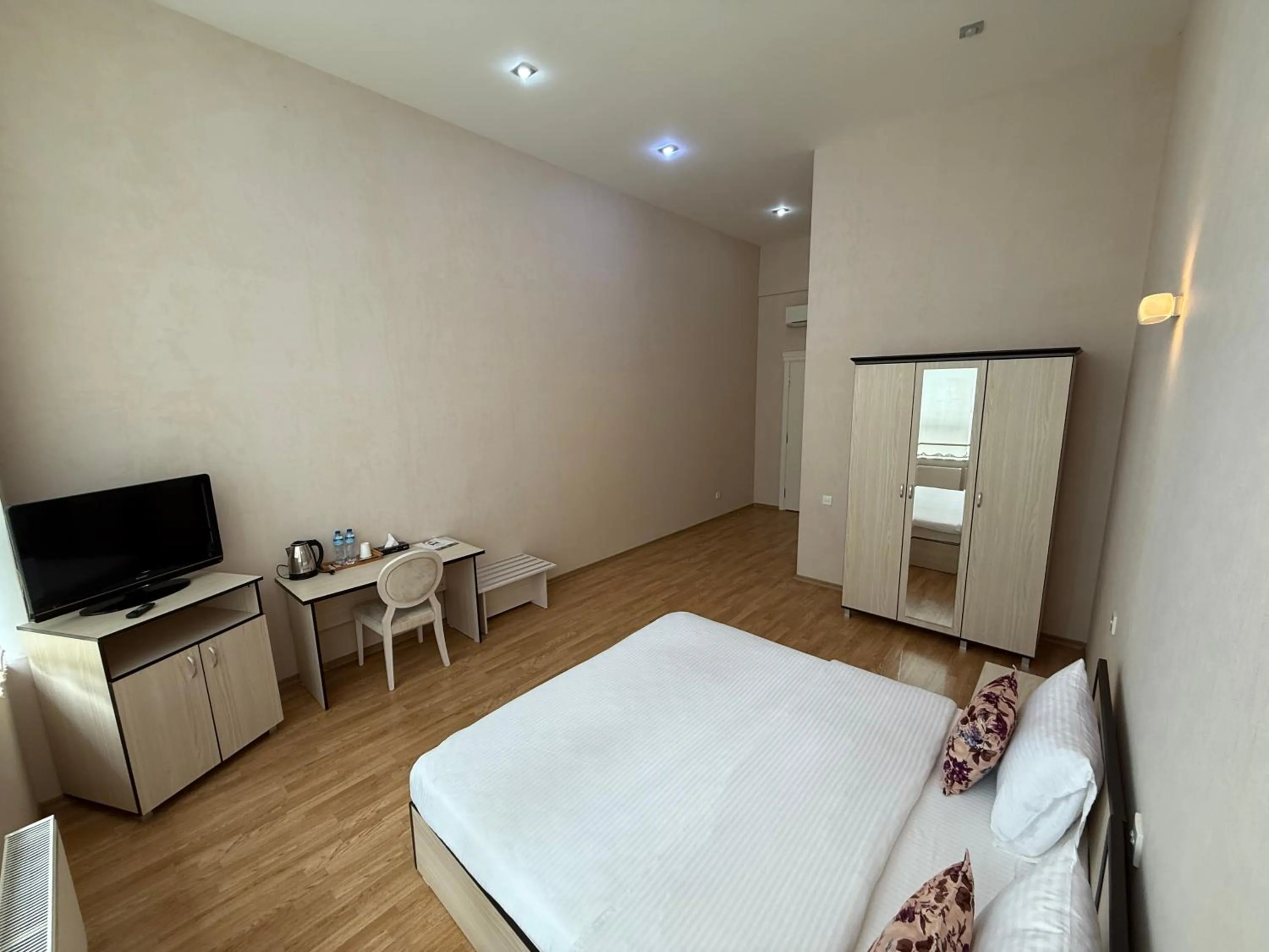 Bed in Chukhur Gabala Museum Hotel