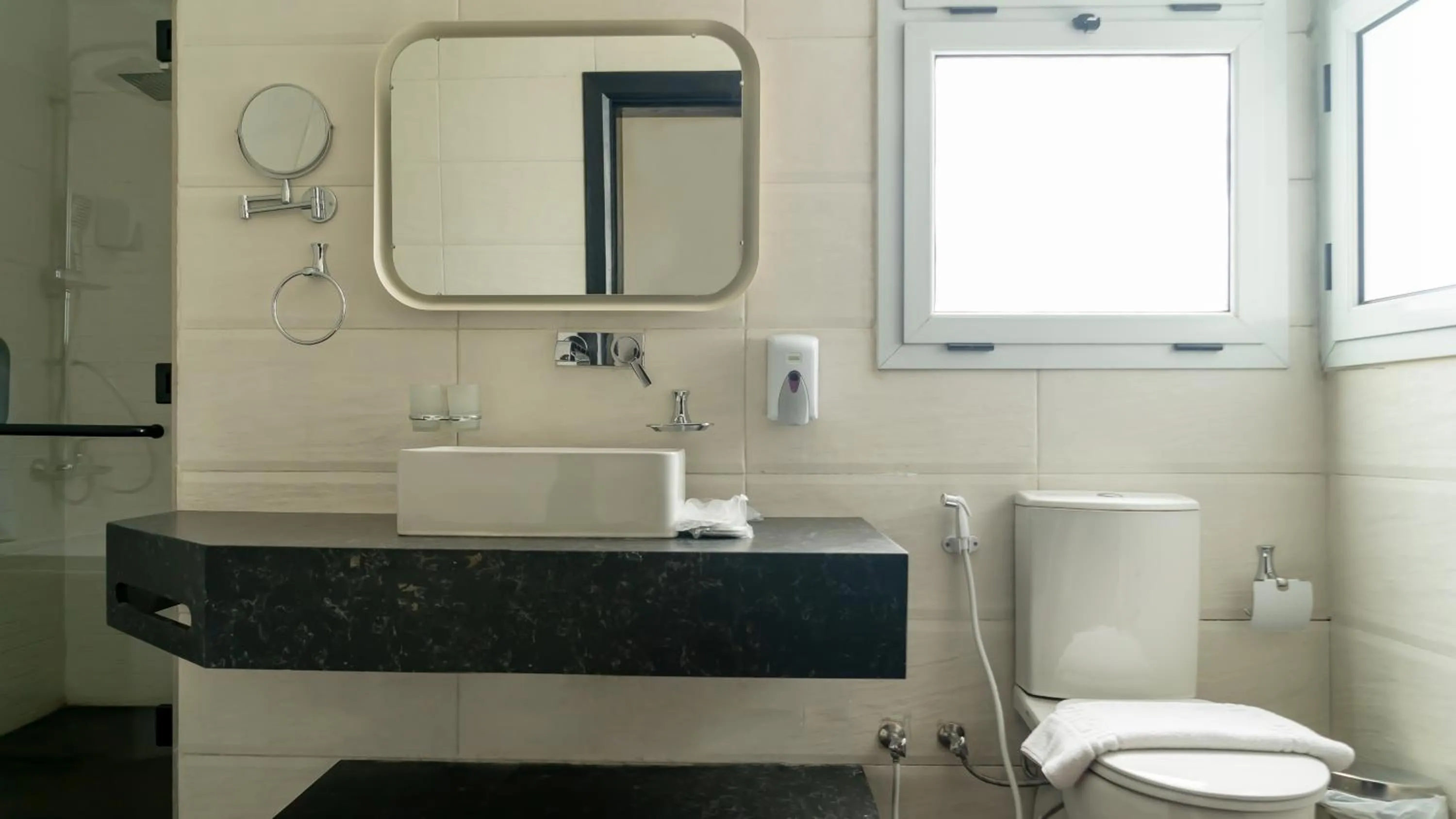 Bathroom in Nile Villa Hotel