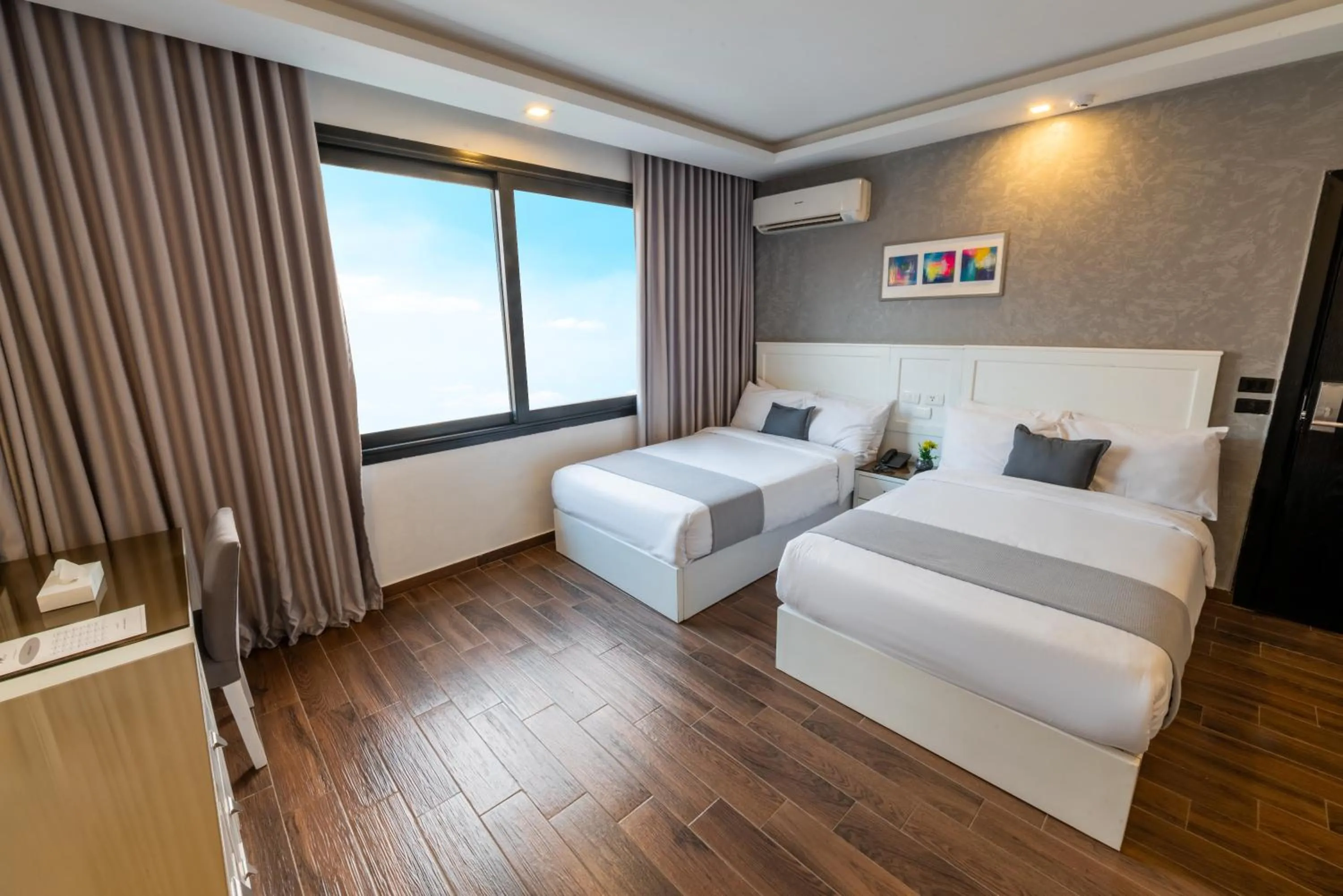 Bed in Nile Villa Hotel