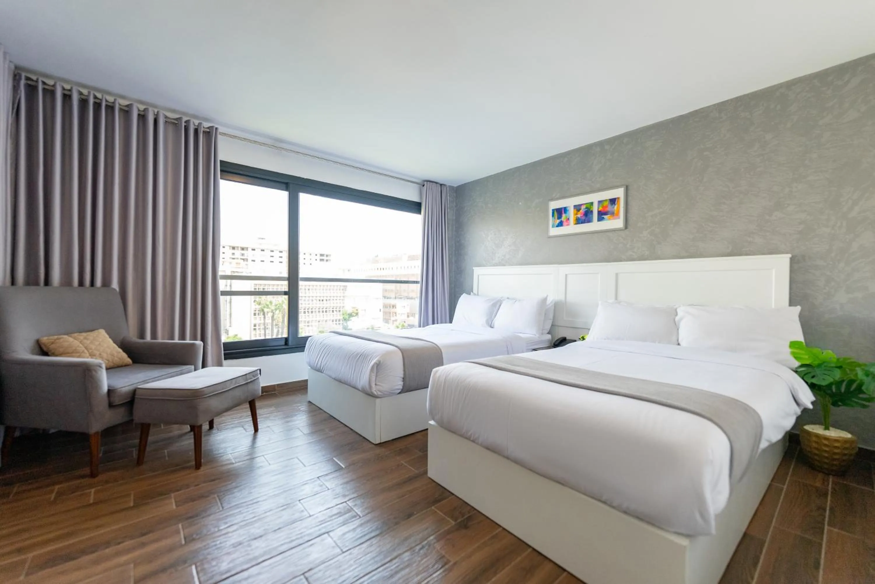 Photo of the whole room, Bed in Nile Villa Hotel