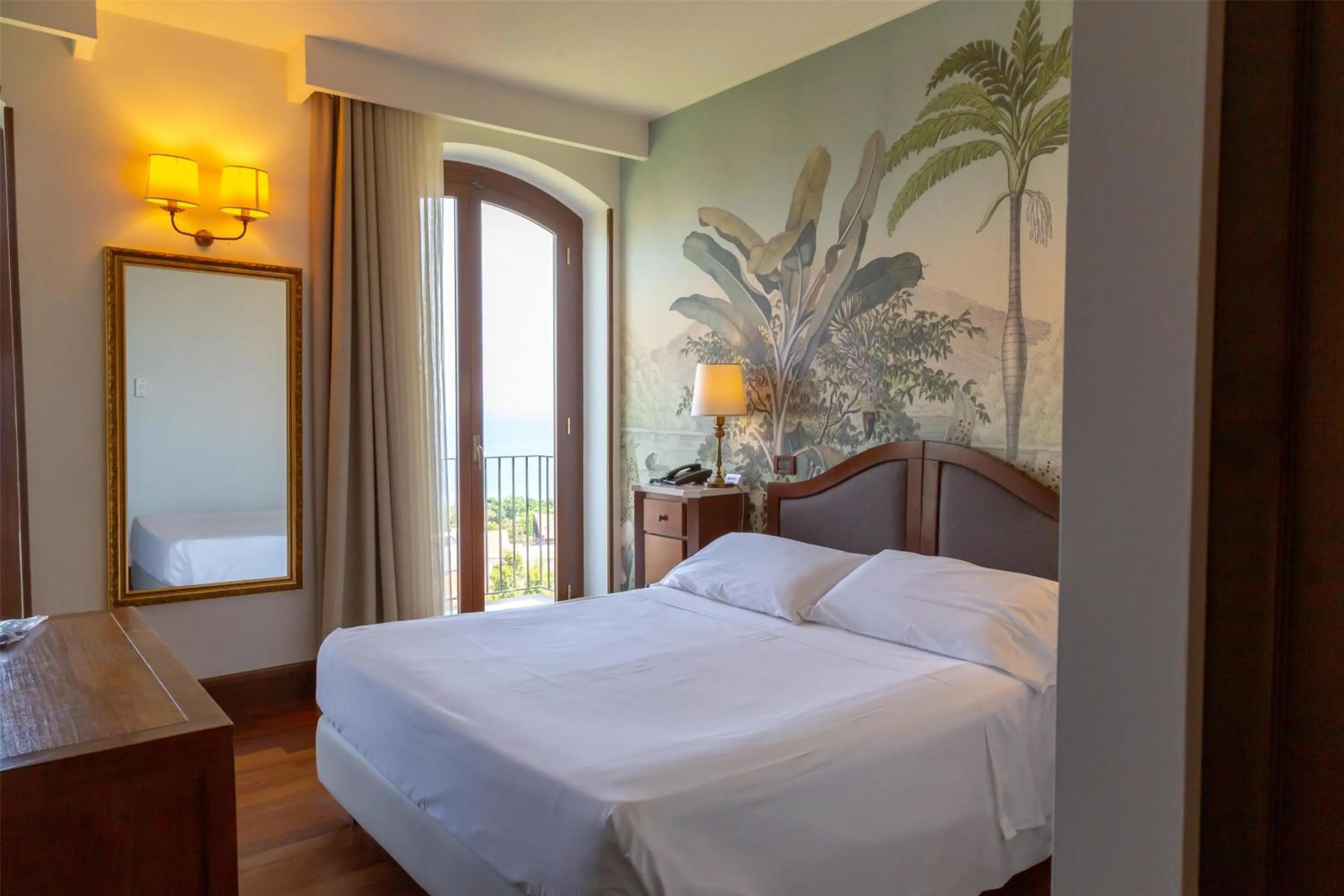 Photo of the whole room, Bed in Best Western Hotel Santa Caterina