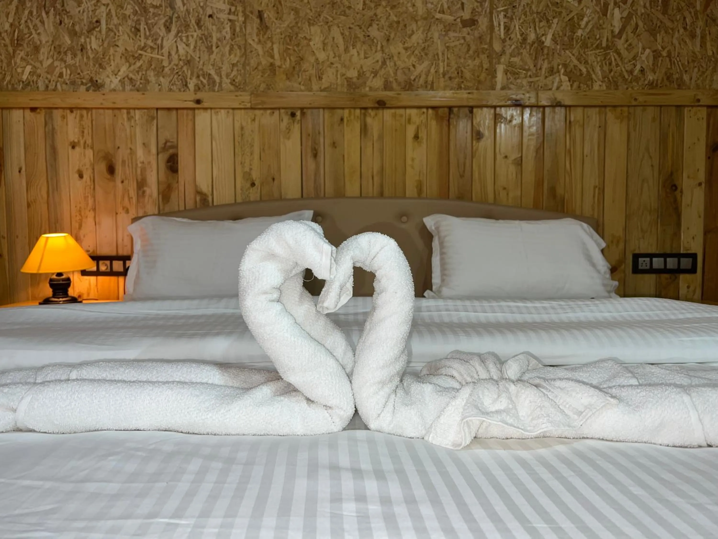 Bed in santanas wooden cottages