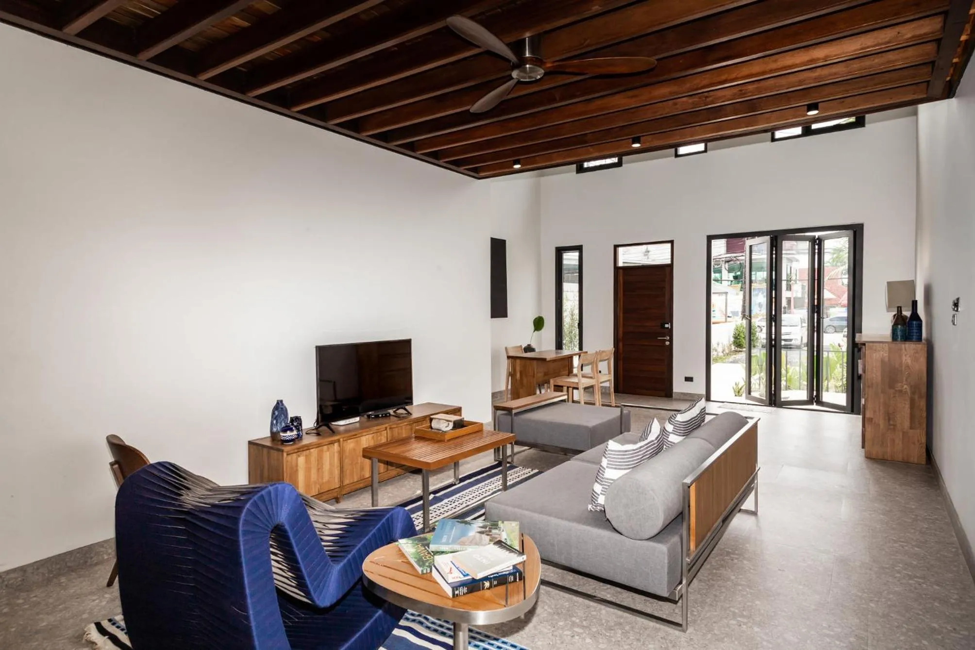 Baan Kamana Guest House