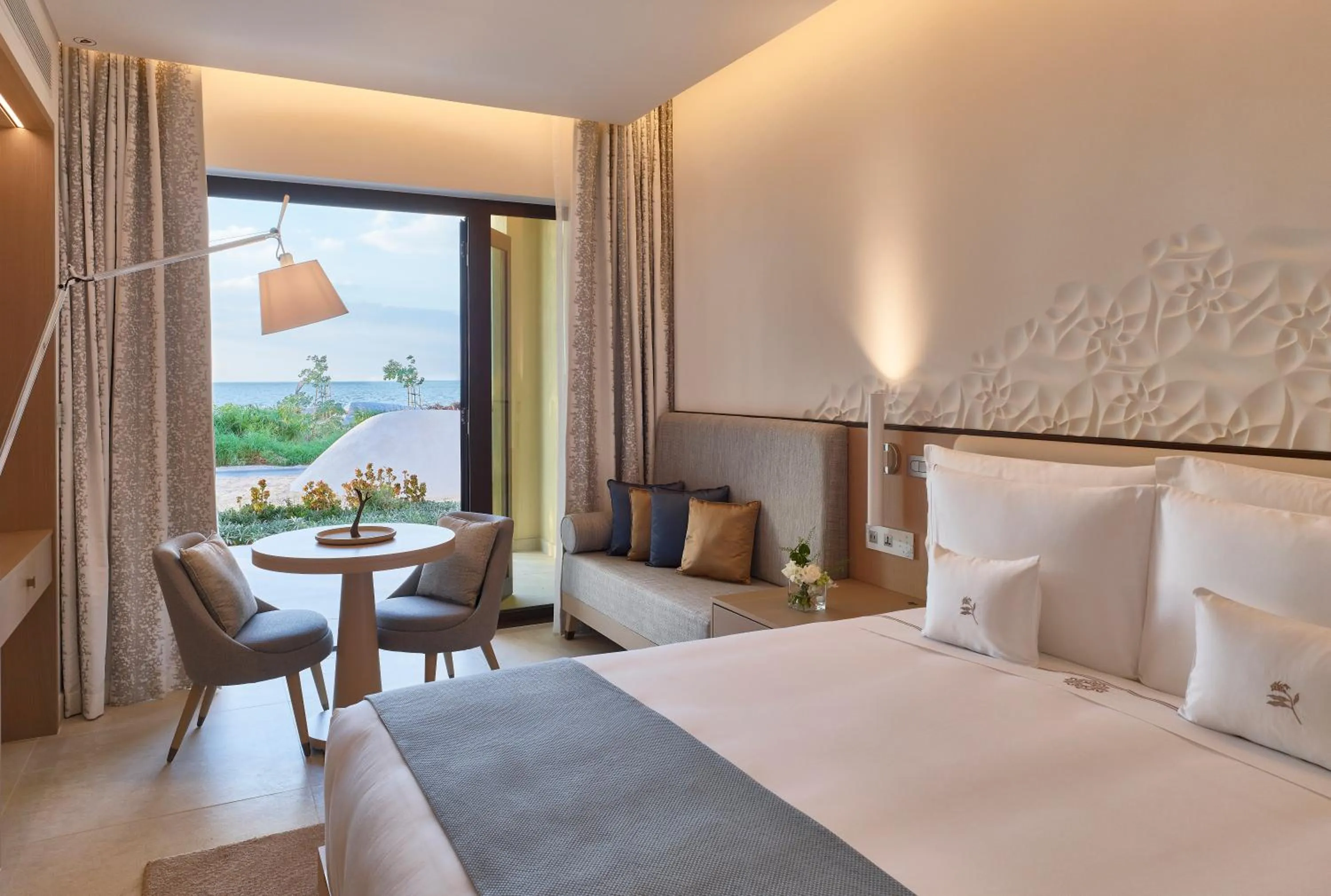 Photo of the whole room, Bed in Zulal Wellness Resort by Chiva-Som