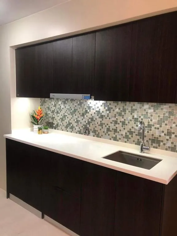 Kitchen or kitchenette in AEON TOWERS STUDIO SUITE (by:skyspottravelcentra)