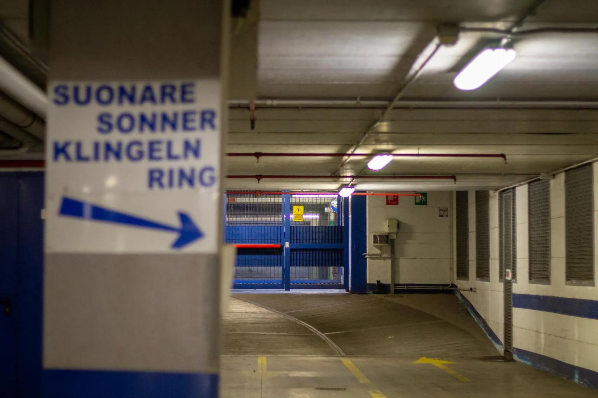 Parking in Pacific Hotel Fortino