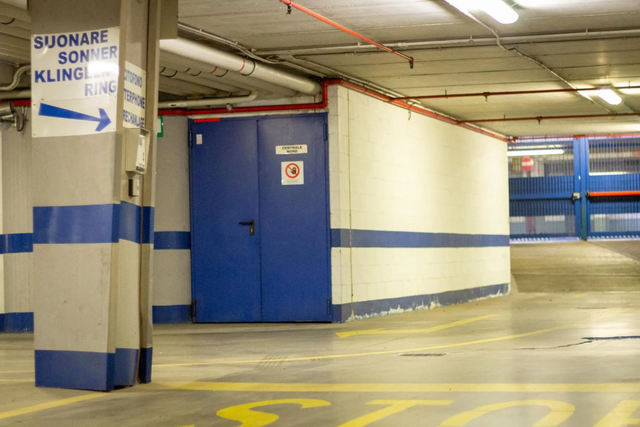 Parking in Pacific Hotel Fortino