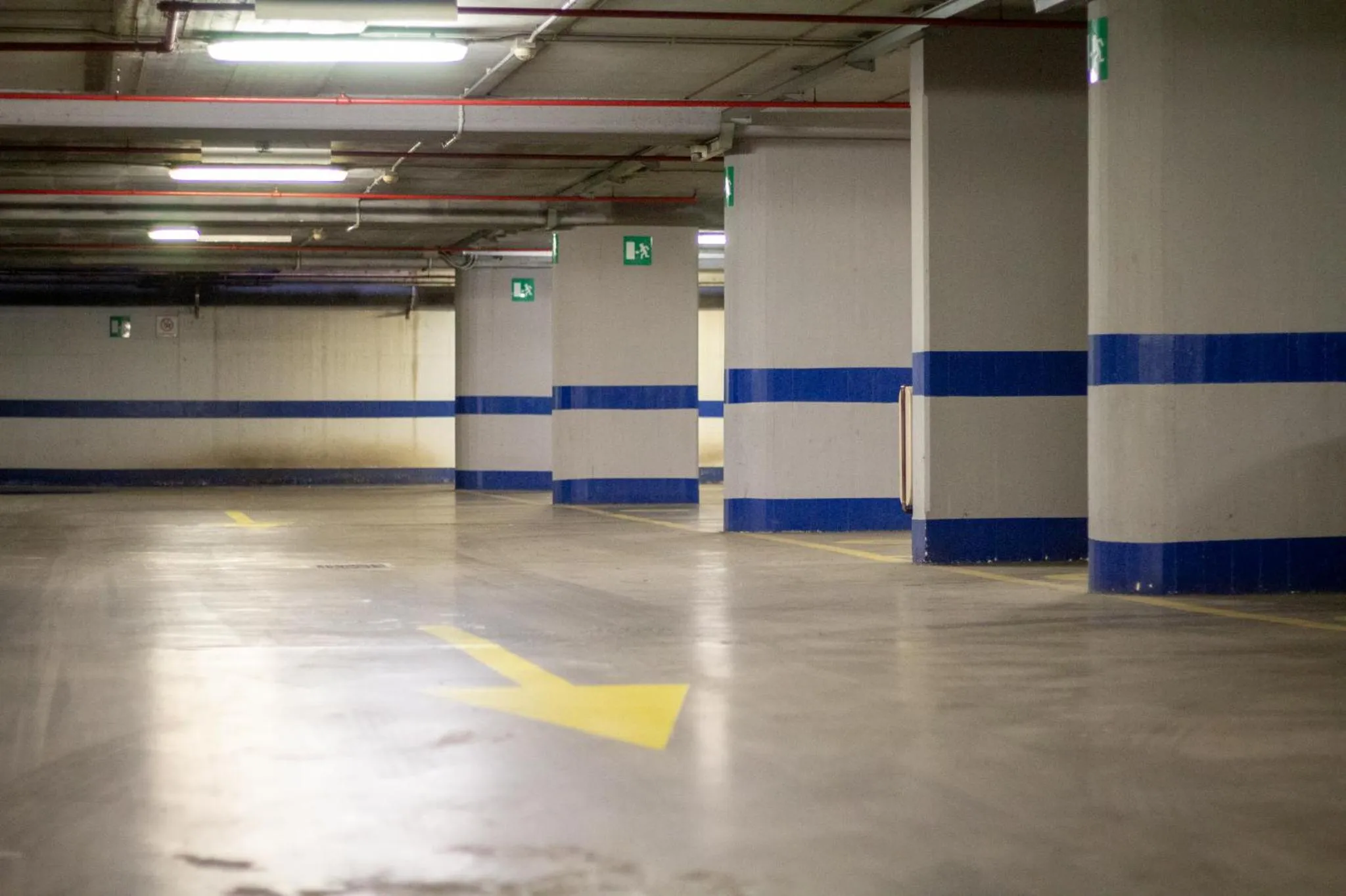 Parking in Pacific Hotel Fortino