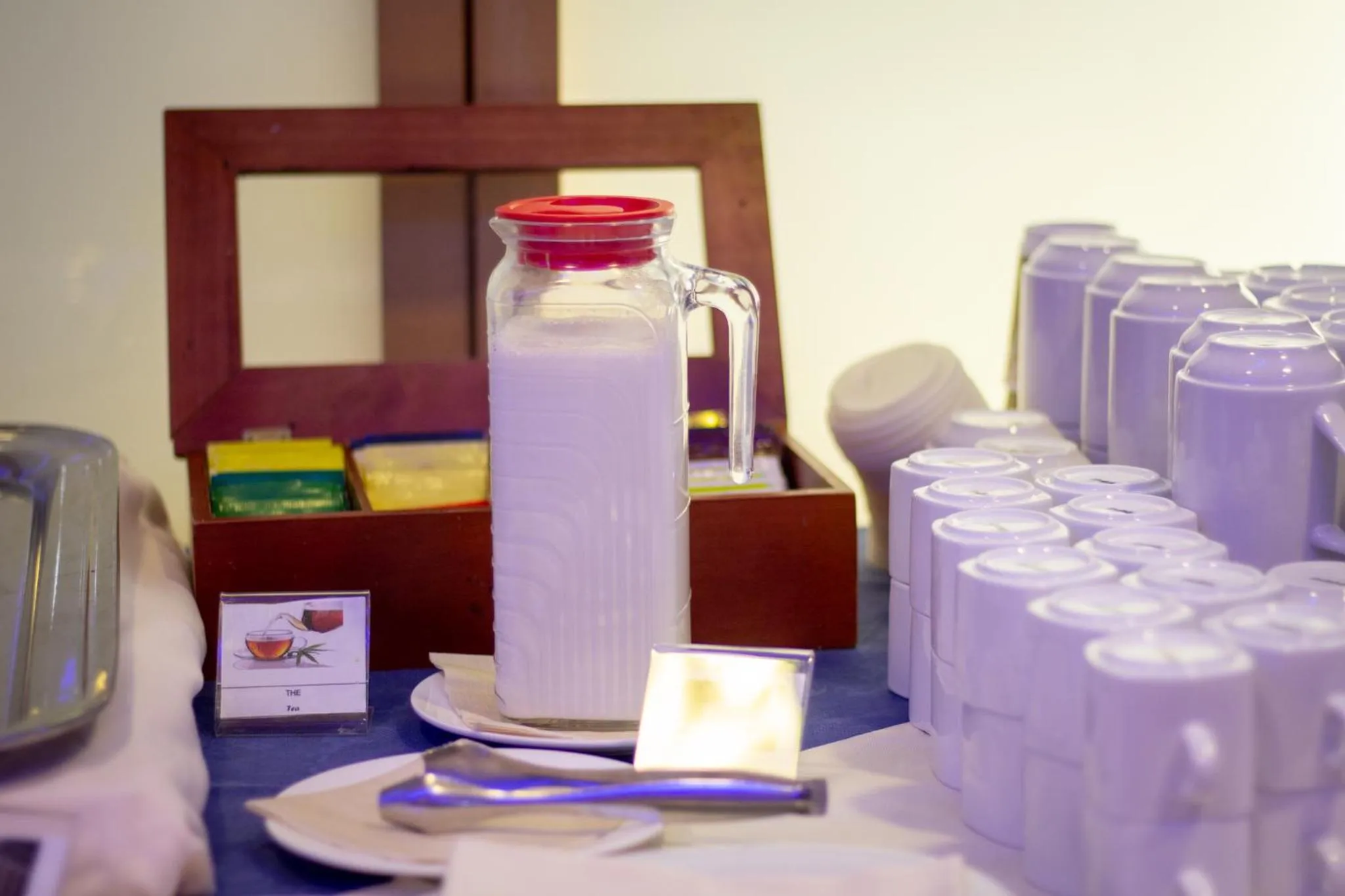 Coffee/tea facilities in Pacific Hotel Fortino