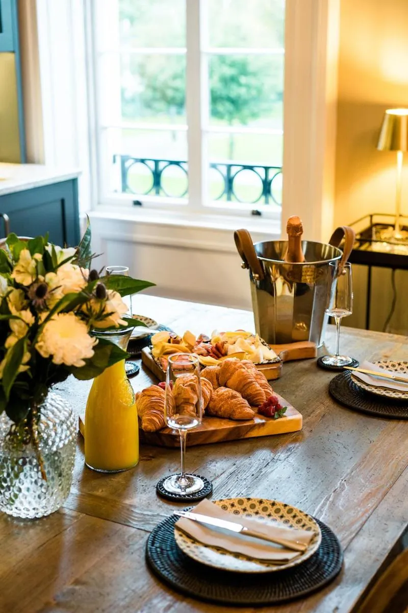 Food in Regency House