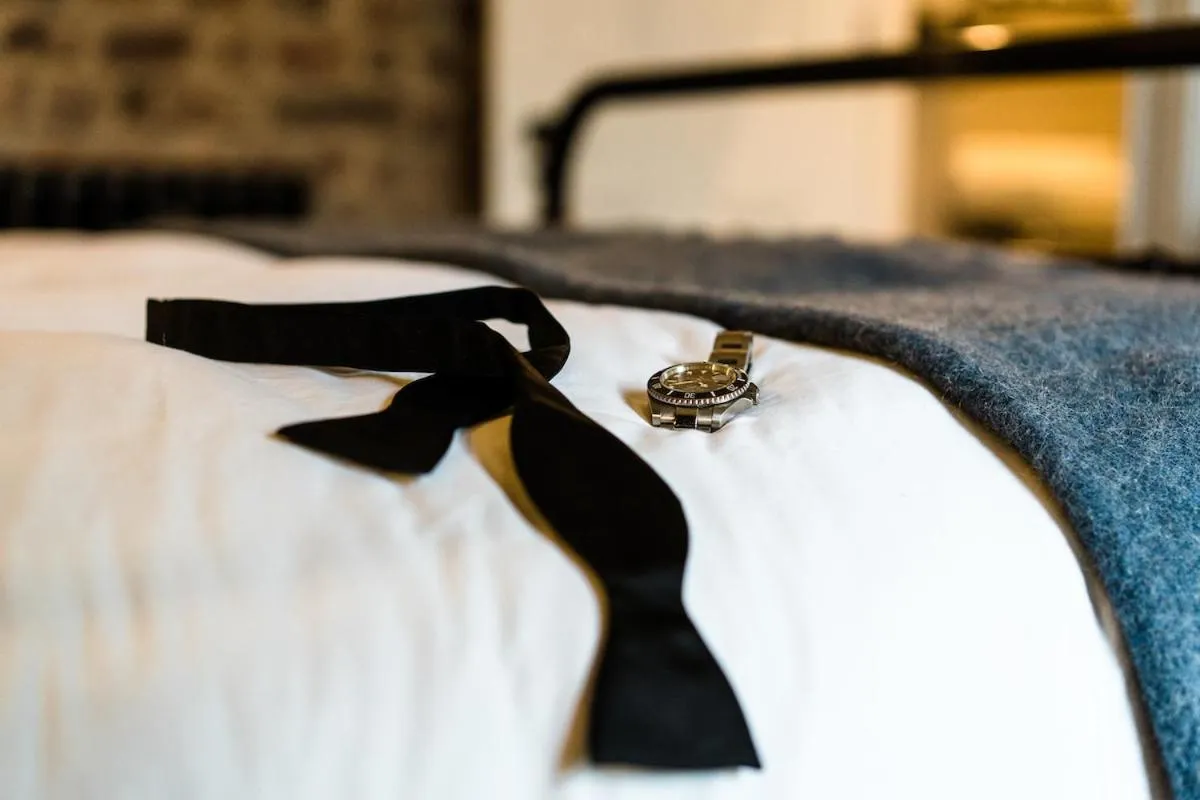 Bed in Regency House