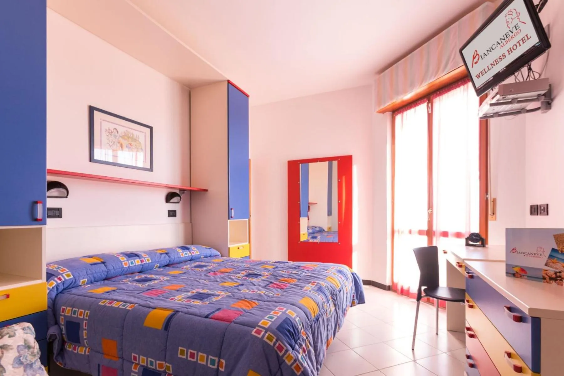 Bedroom, Bed in Hotel Biancaneve Wellness