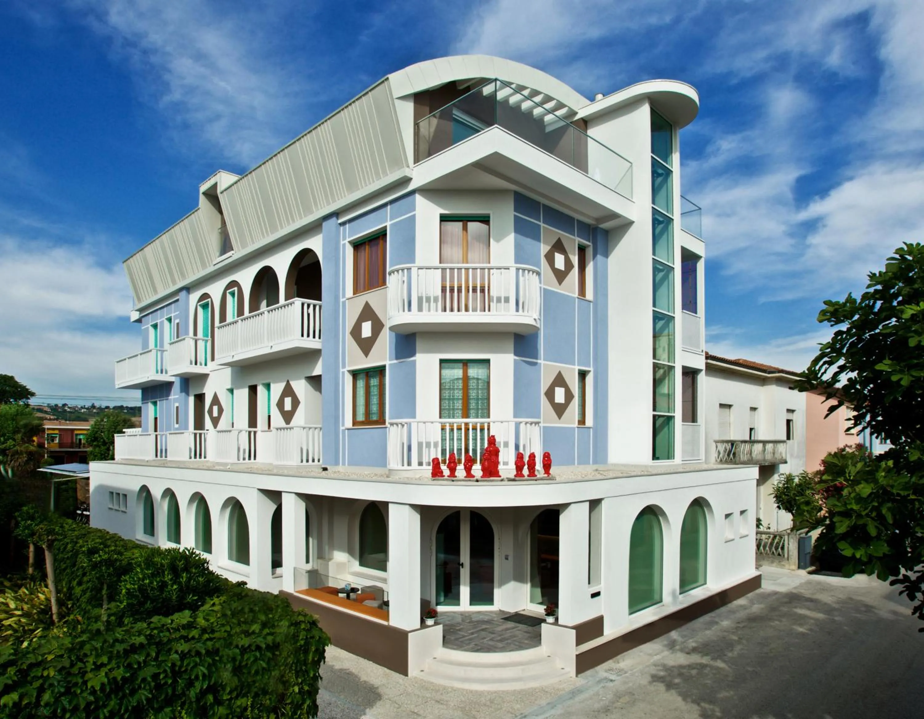 Property building in Hotel Biancaneve Wellness