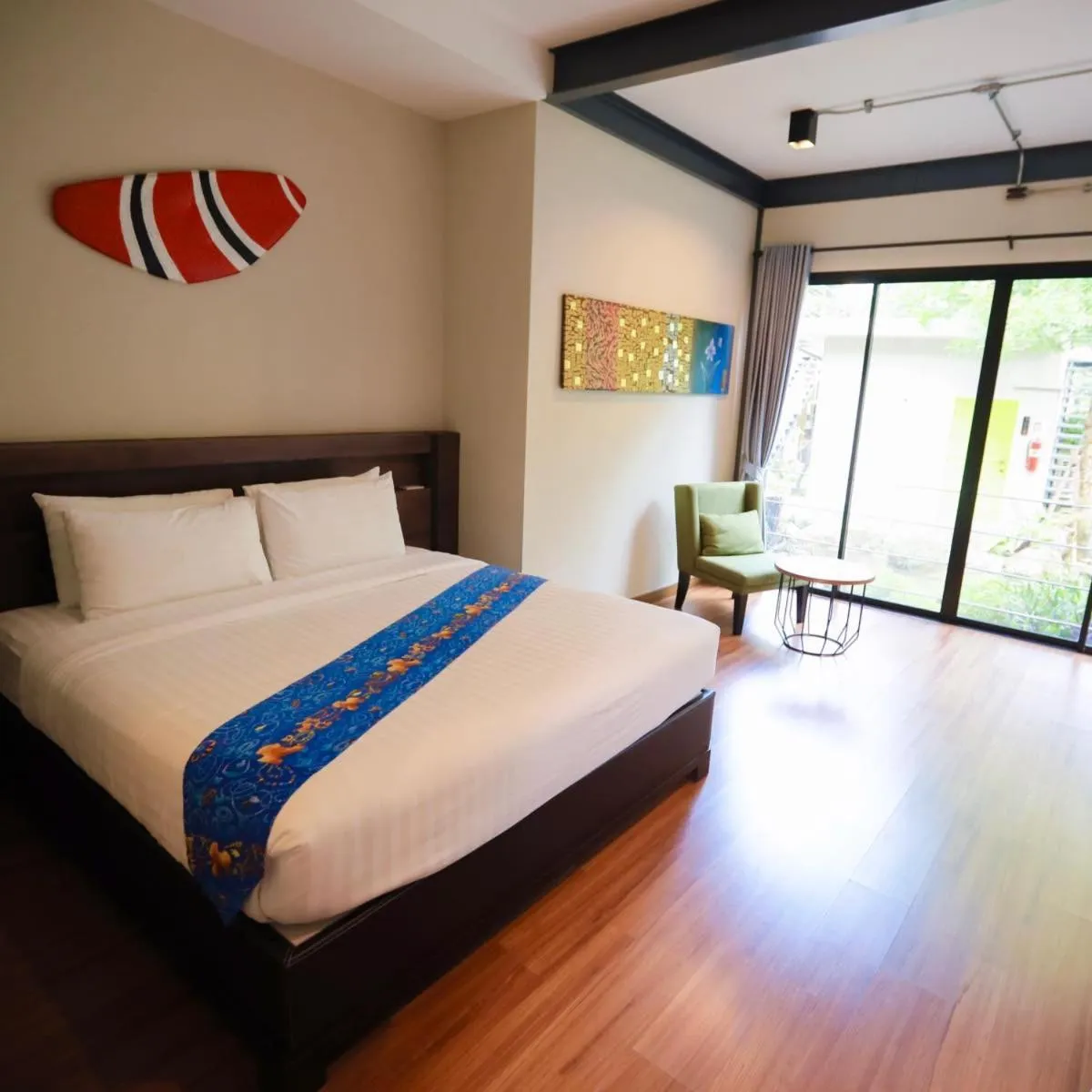 Bed in Tolopoti Hotel&Resort