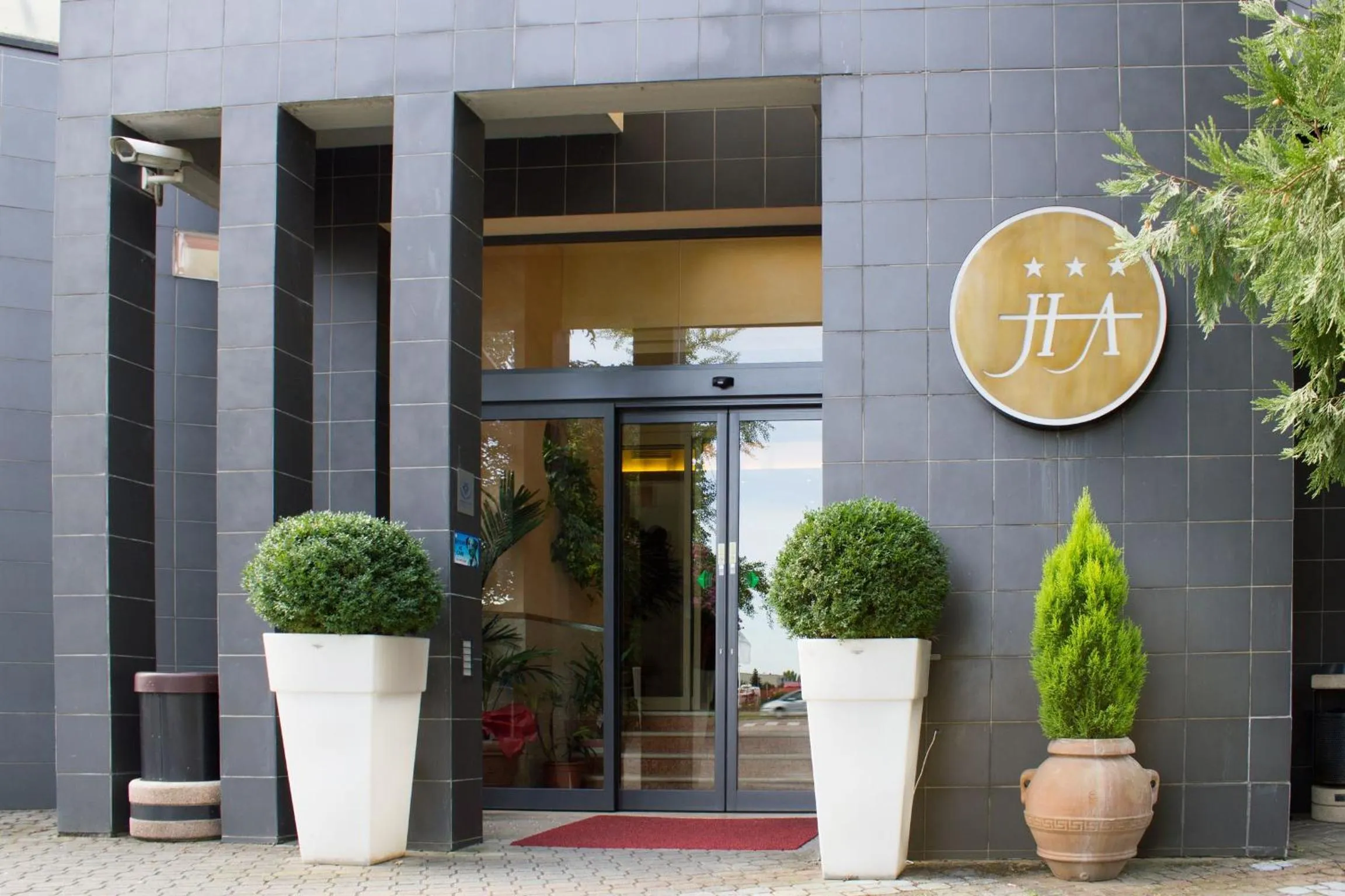 Facade/entrance in Hotel Alan