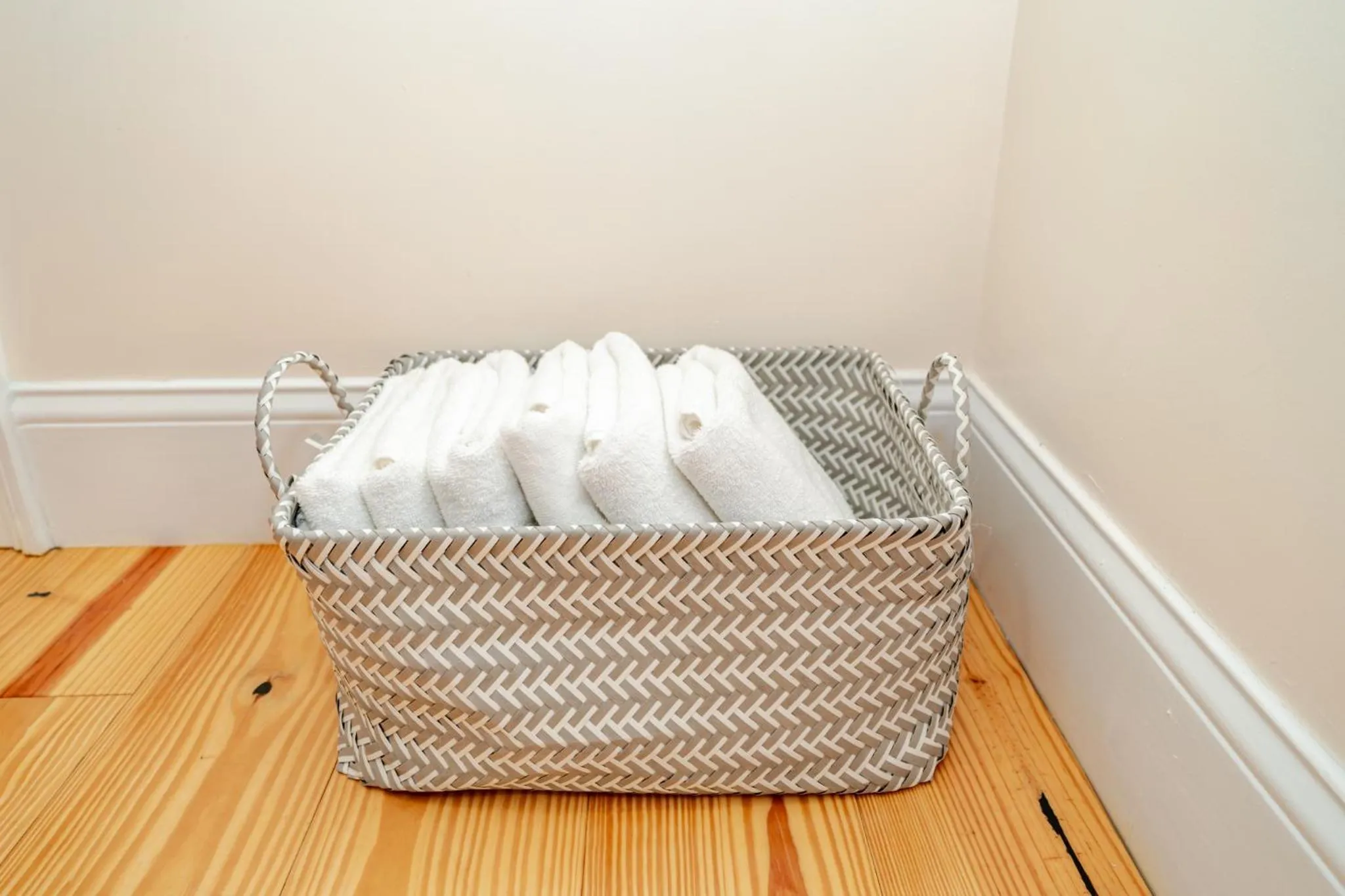 39 - 3BR Quincy - Stunning Townhouse near Adams