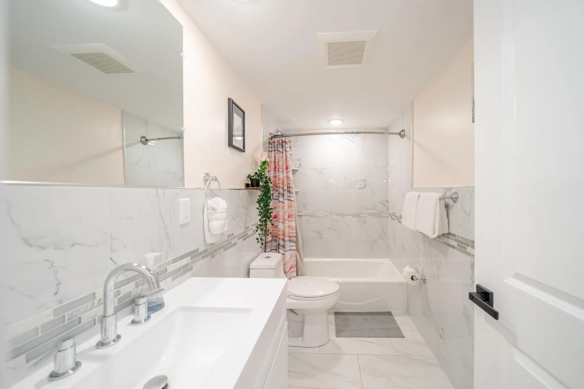 39 - 3BR Quincy - Stunning Townhouse near Adams