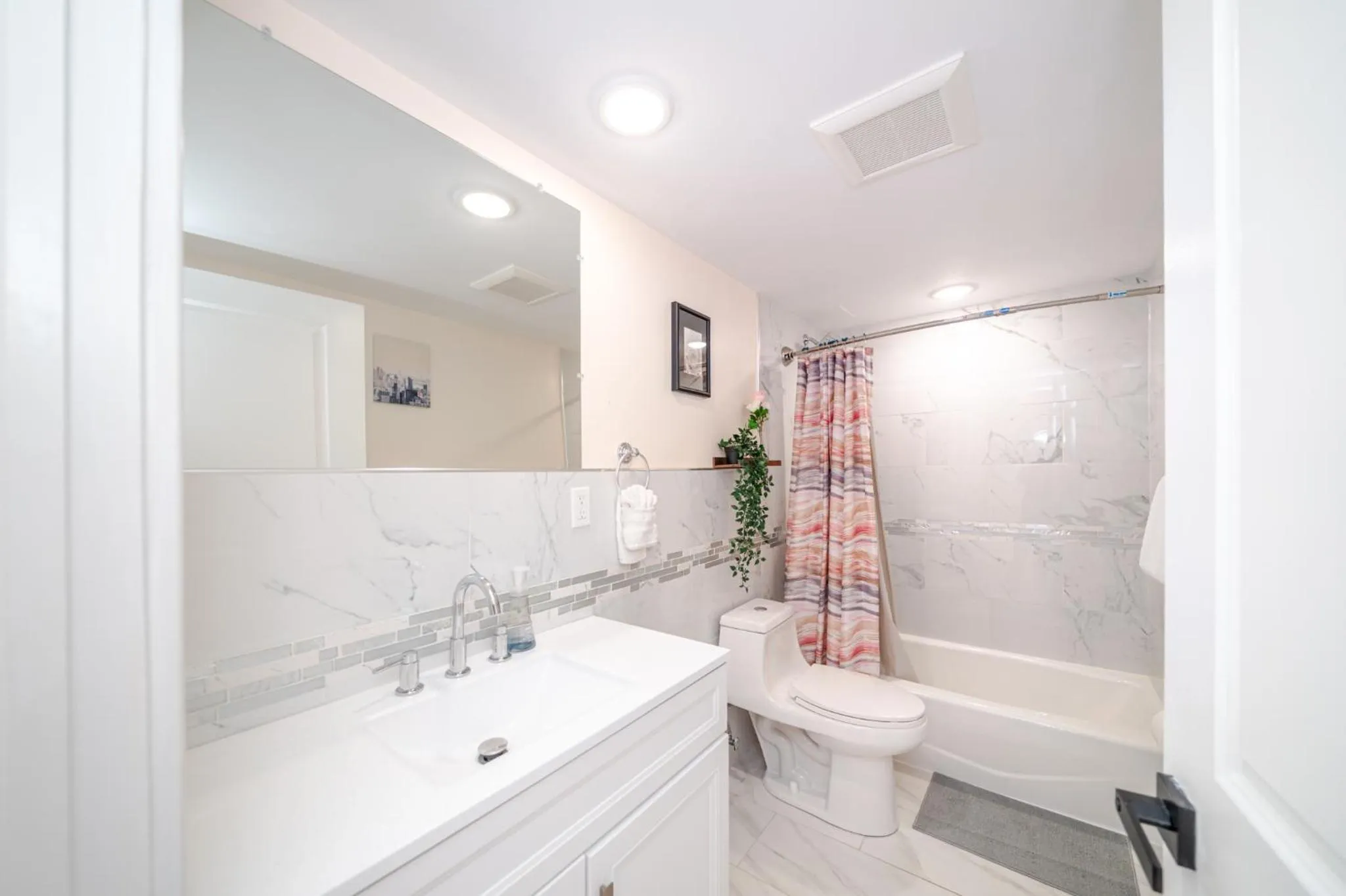 39 - 3BR Quincy - Stunning Townhouse near Adams