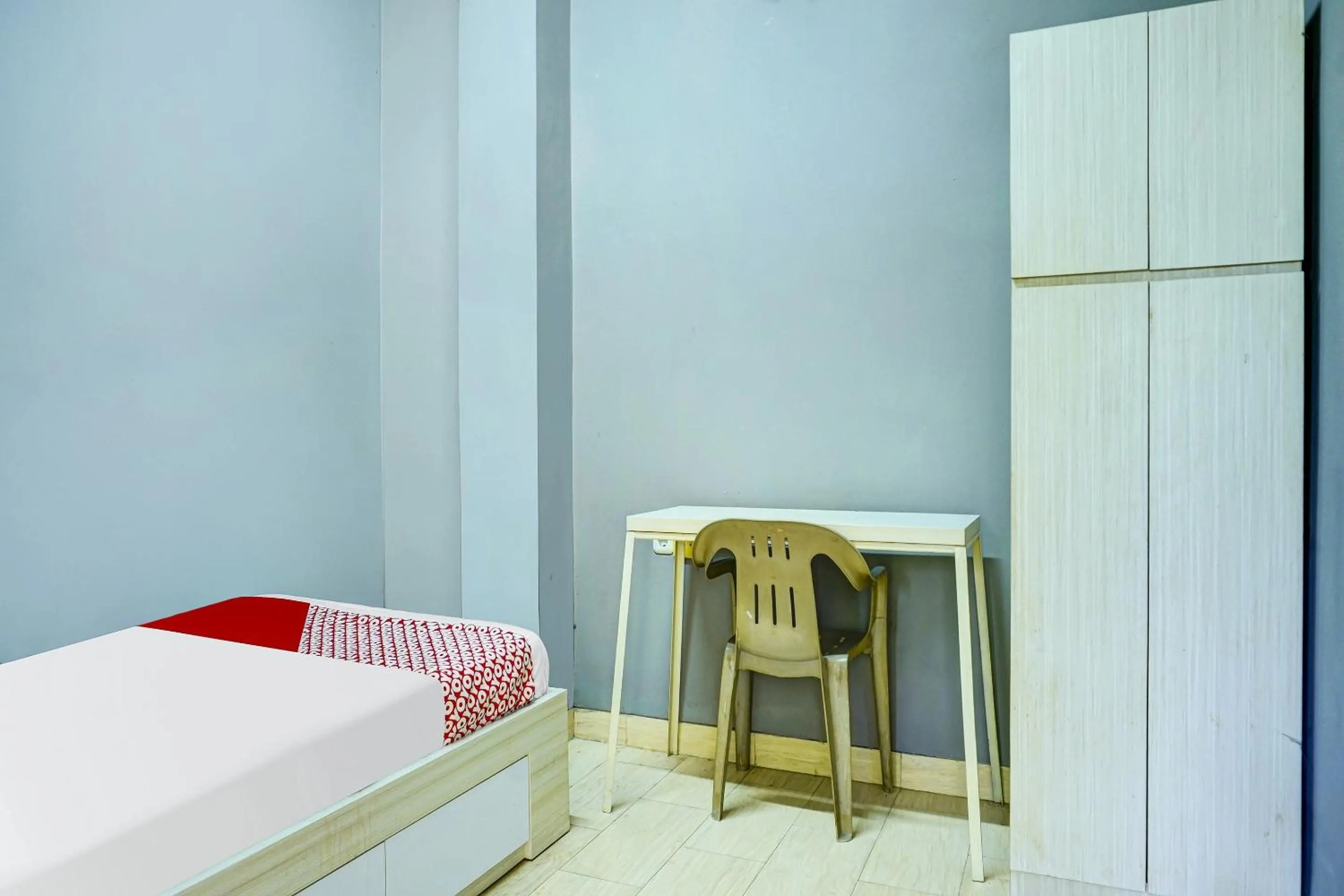 Bedroom in OYO Life 91205 Rindang Guesthouse Syariah