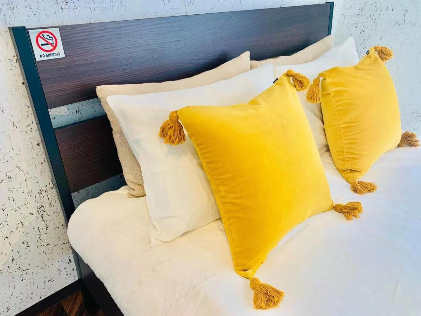 Decorative detail, Bed in TIME SHARING STAY Ikebukuro